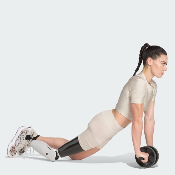 Camiseta Adidas Workout Essentials Shine para mujer-