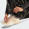 PANTALONES DEPORTIVOS ADIDAS MUJER F50-