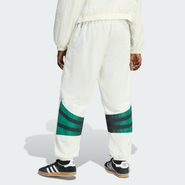 KE2148_23_hover_model-2.jpg Pantalones de chándal Santiago para hombre-