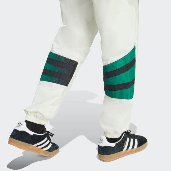 KE2148_42_detail-2.jpg Pantalones de chándal Santiago para hombre-