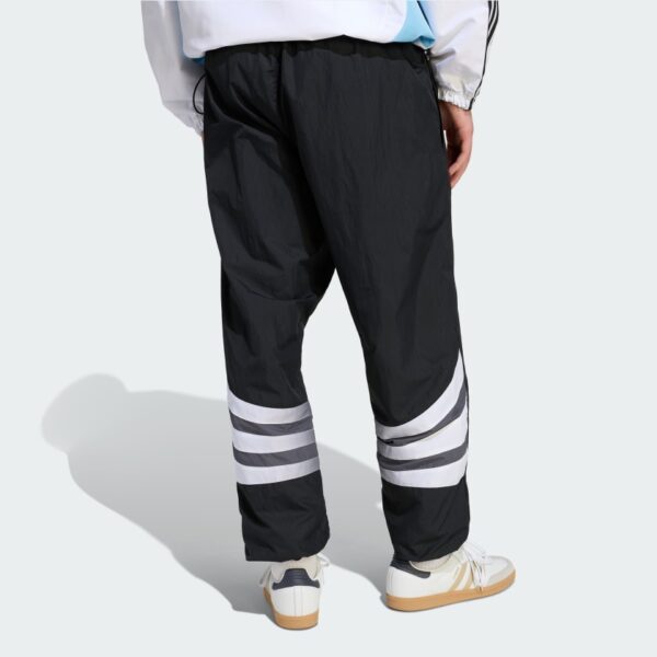 KE3430_23_hover_model-2.jpg Pantalones de chándal Santiago para hombre-