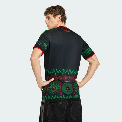 Camiseta Adidas  Jamaica 26 x Bob Marley Visitante-