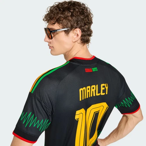 Camiseta Adidas  Jamaica 26 x Bob Marley Visitante-