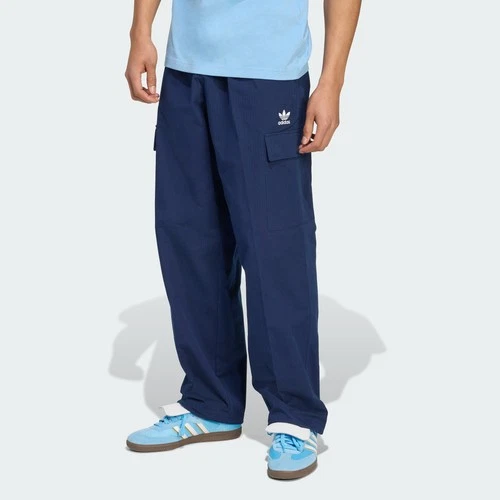Adidas  Trefoil Essentials Tejido-