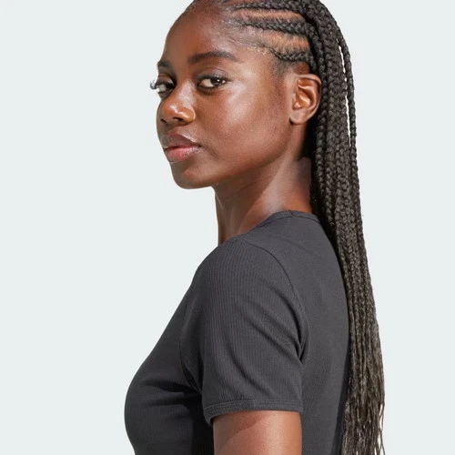 Camiseta acanalada Adidas Essentials para mujer-