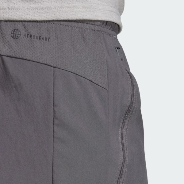 Pantalones cortos de entrenamiento tejidos Adidas Train Essentials para hombre-