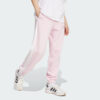JE1272_25_model.jpg Pantalones holgados de vellón de 3 bandas Adidas Essentials para mujer-
