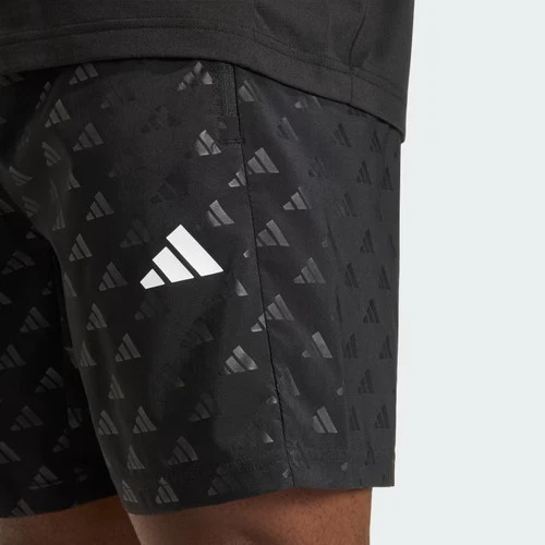 WORKOUT ESSENTIALS BRANDLOVE WOVEN SHORT-