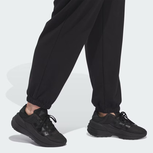 Pantalones con puños de felpa francesa con logotipo pequeño incluido Adidas Essentials para mujer-