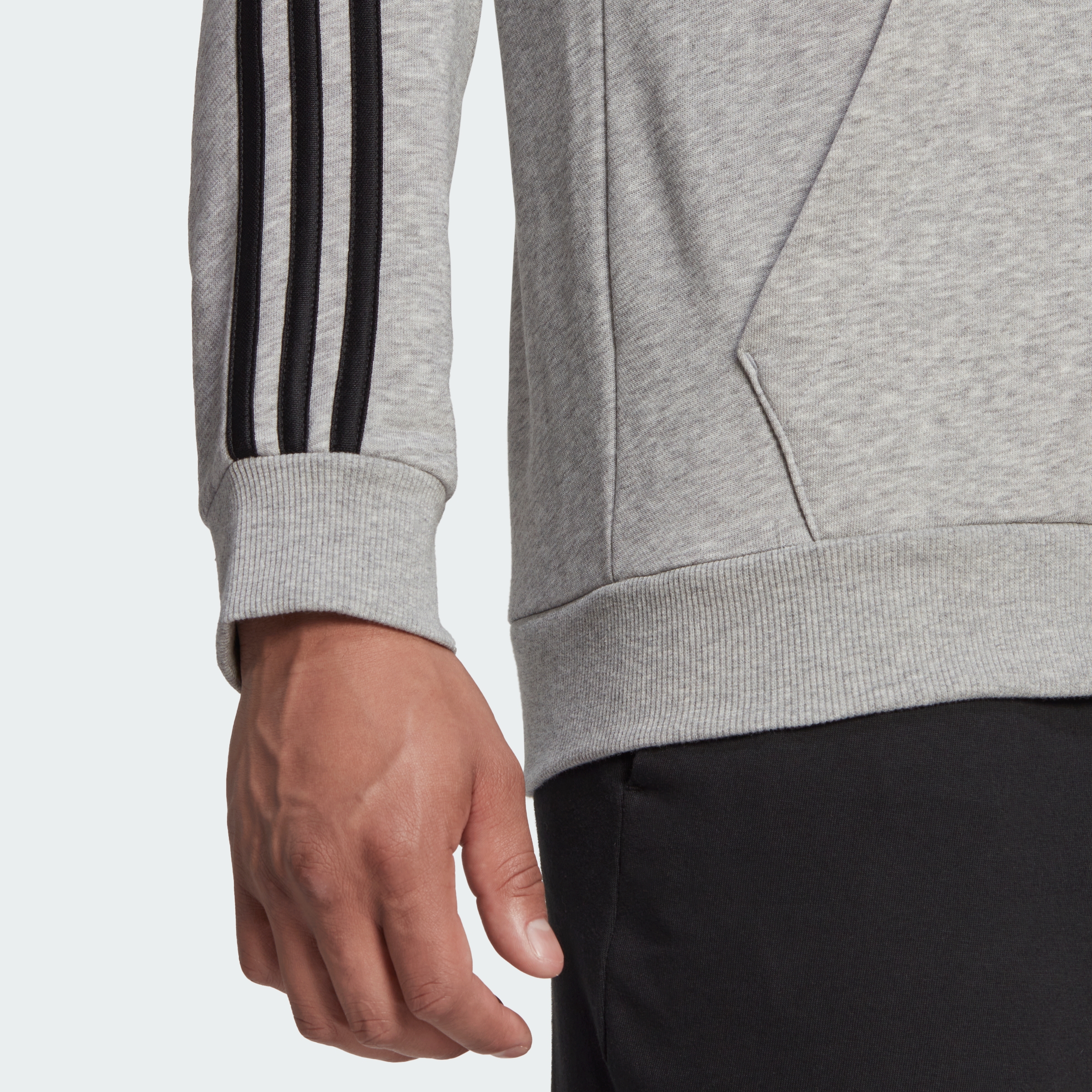 https://assets.adidas.com/images//f91b7e729c664273b7beaeec00be69bb_9366/GK9034_h1_standard.jpg