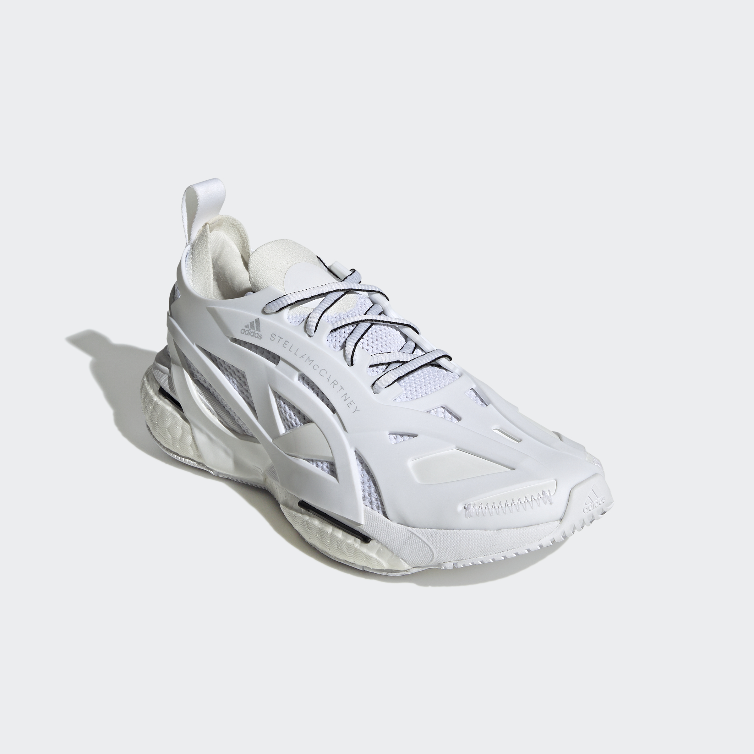 https://assets.adidas.com/images//655d9cf1da1b4d59a5dcadfa003f3cc8_9366/GY6095_04_standard.jpg