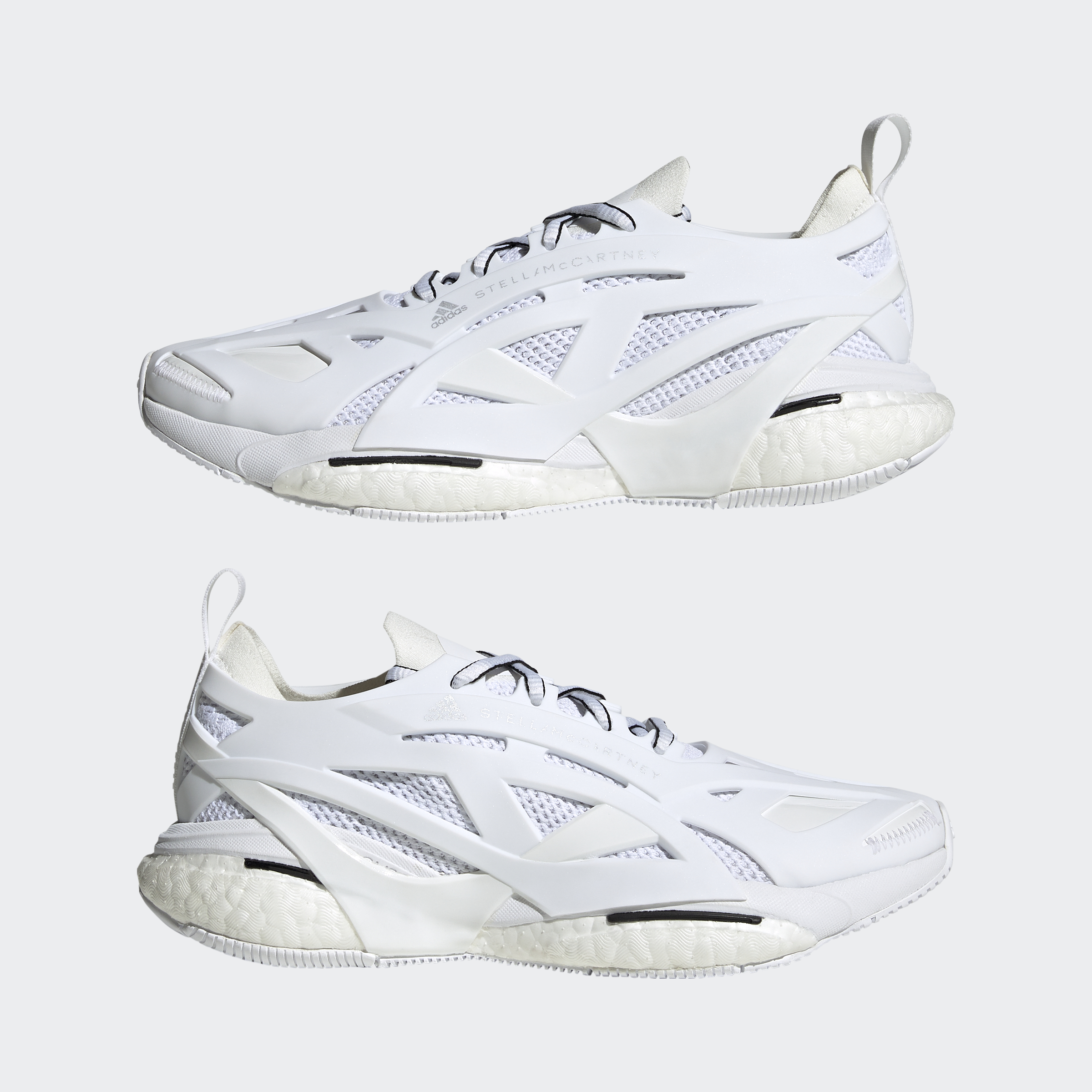 https://assets.adidas.com/images//779343e9aa424f31868eadfa003f6332_9366/GY6095_09_standard.jpg