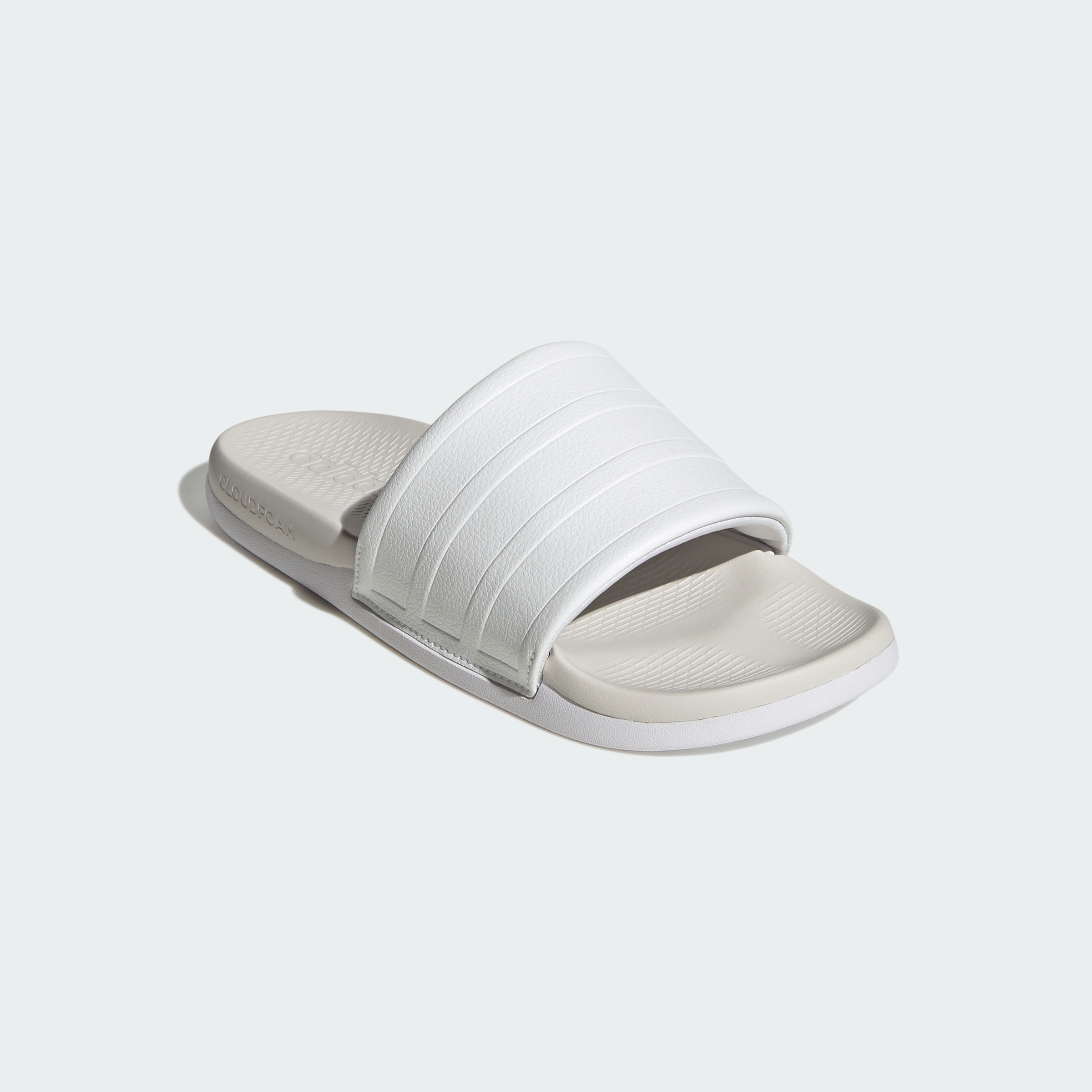 https://assets.adidas.com/images//9e8fd23fce1c42afbfae98b07608bc39_9366/HQ2496_04_standard.jpg
