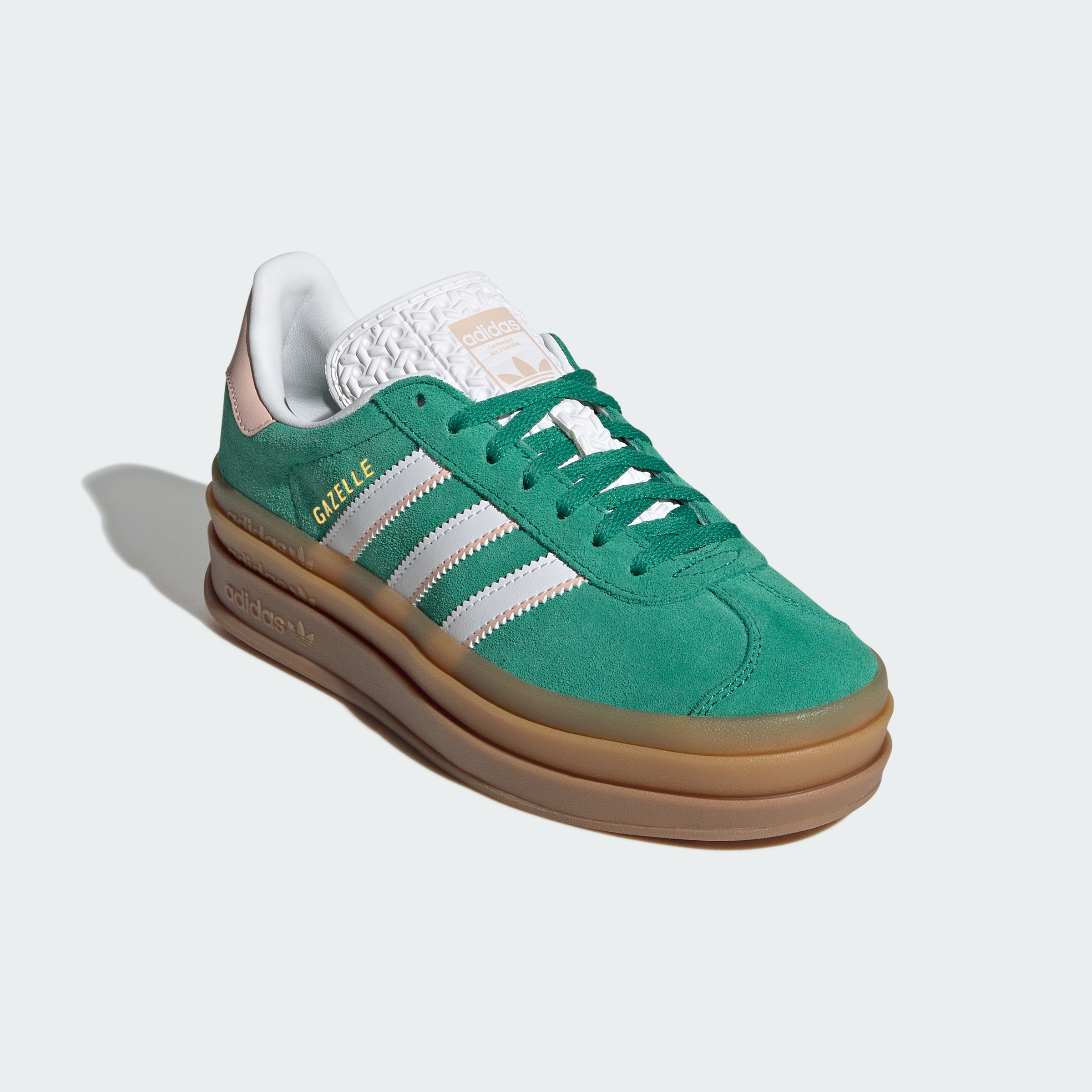 https://assets.adidas.com/images//7c960fa55b644294b34162c762d6abde_9366/IH6455_04_standard.jpg
