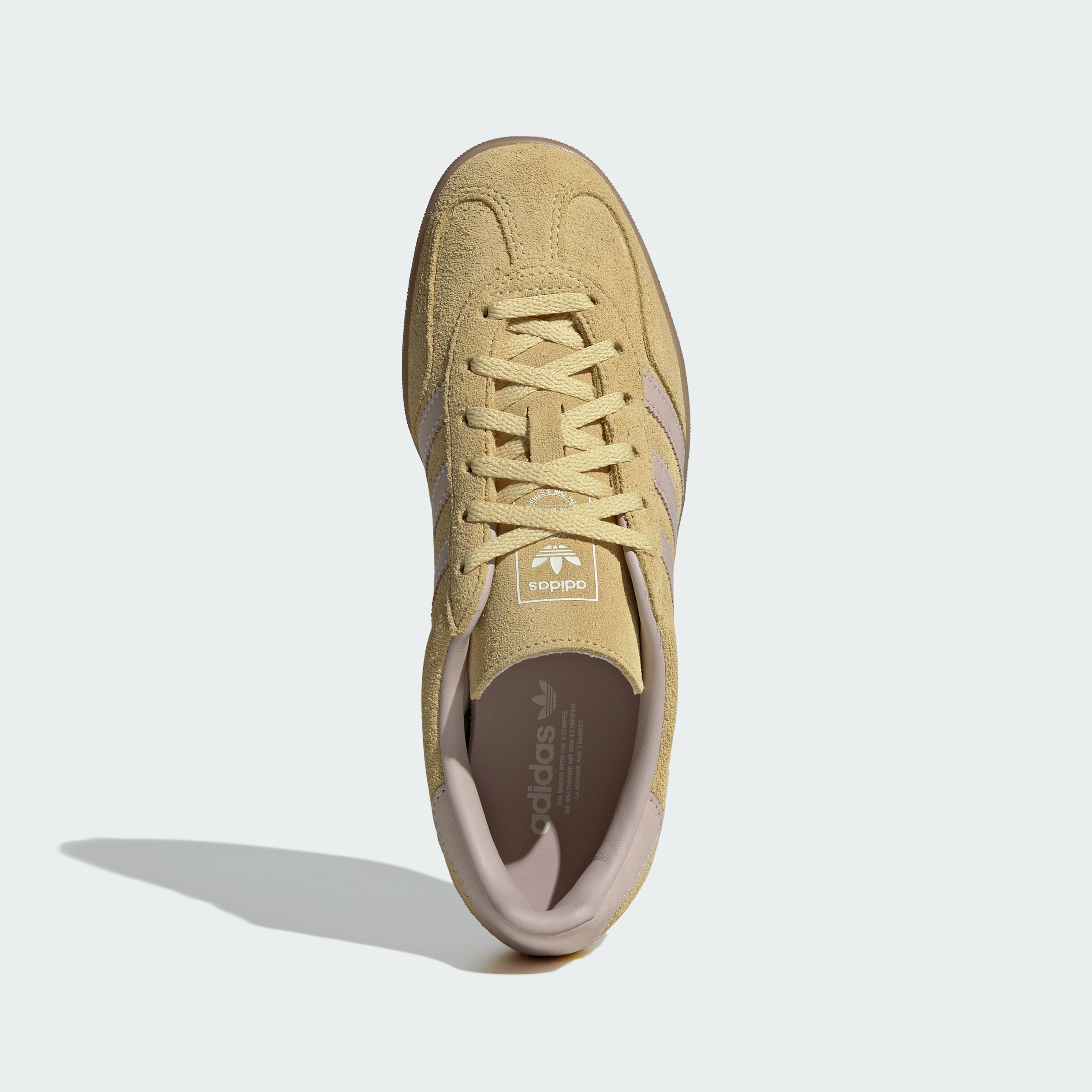 https://assets.adidas.com/images//aba2b4e743eb44efaf86a633992088b3_9366/IH9220_02_standard_hover.jpg