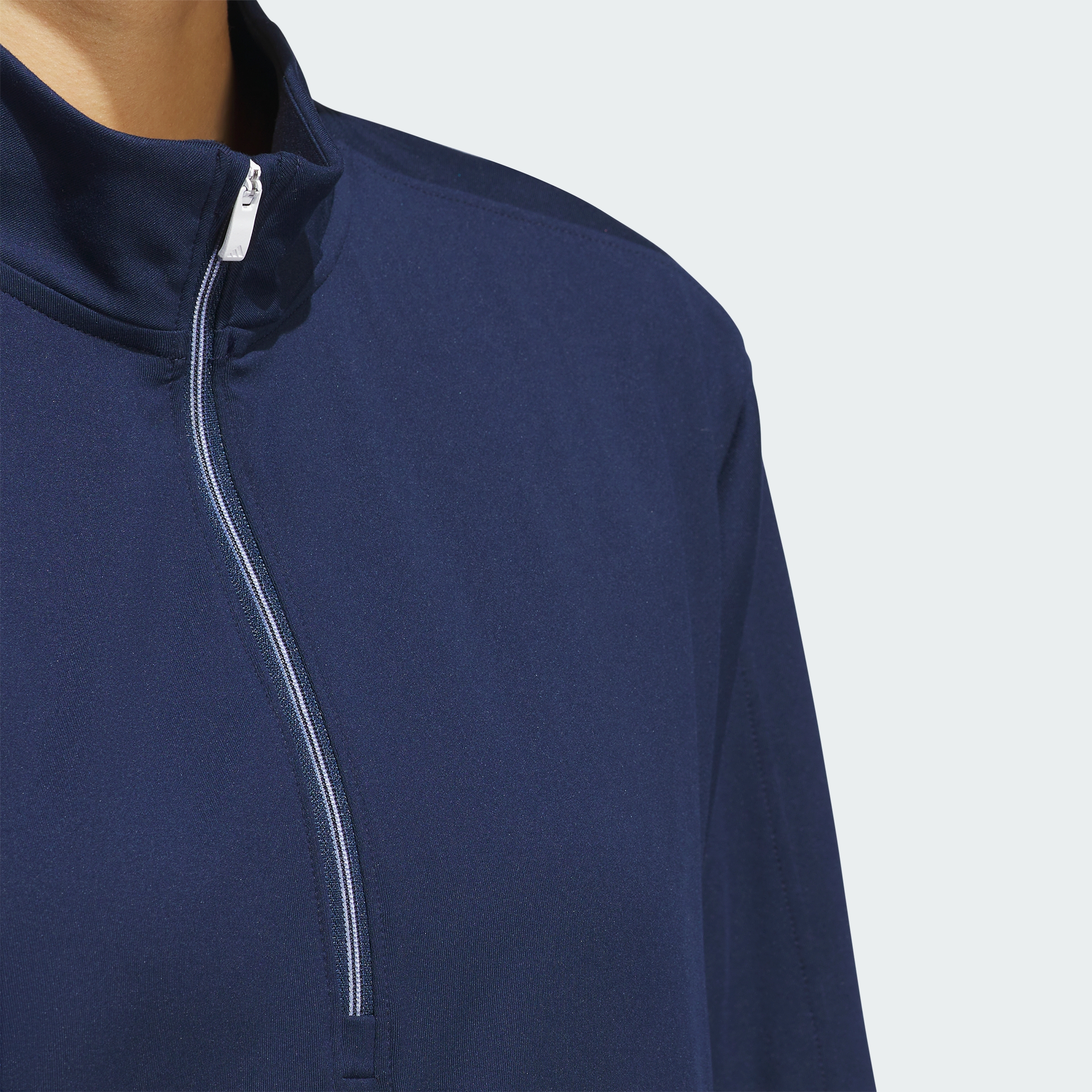 https://assets.adidas.com/images//1d1074a5e2d14bc1be7047f5879d7443_9366/IP4271_42_detail.jpg