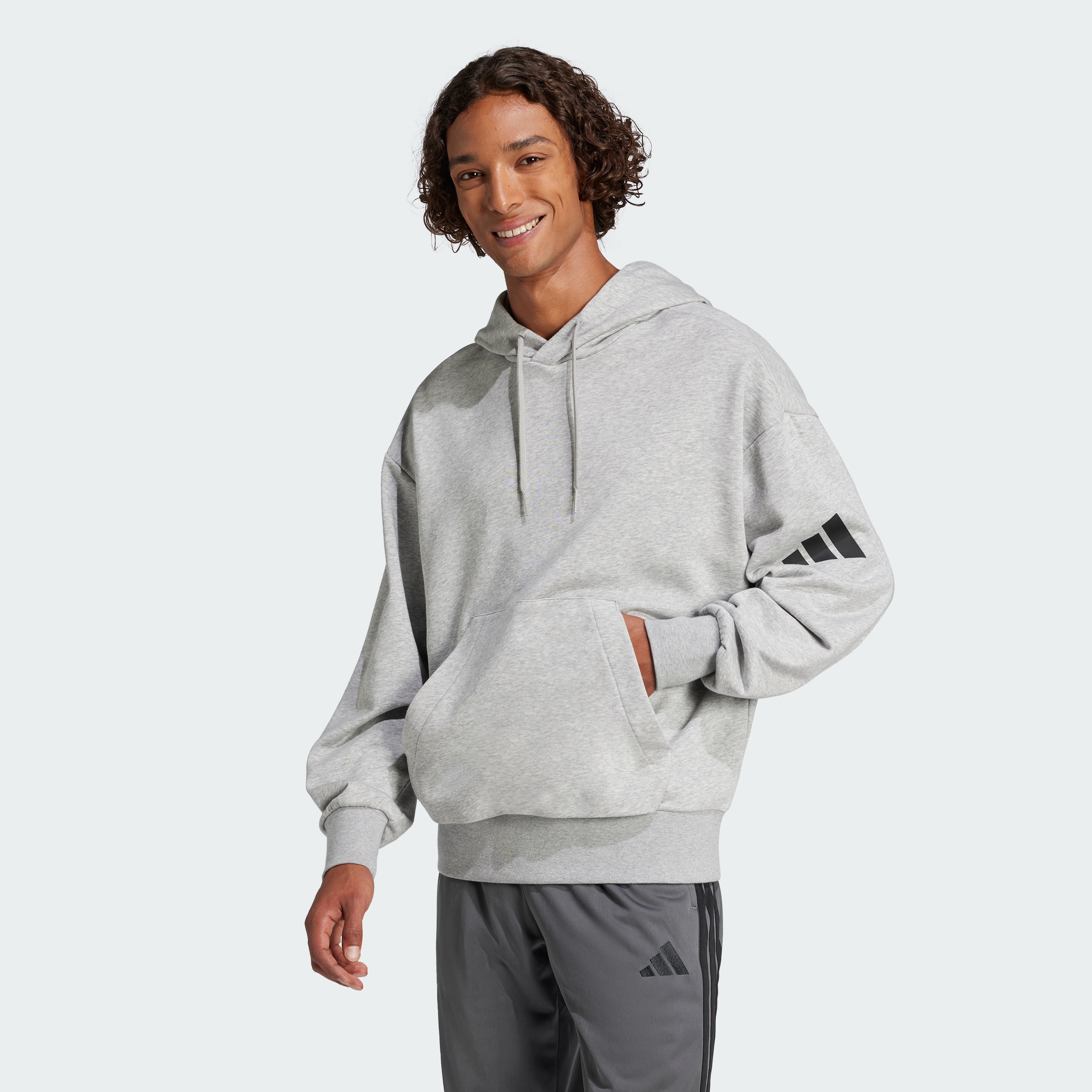 https://assets.adidas.com/images/703e478a0f1d4ccd944ddb10ed9a2ab0_9366/JF3591_000_plp_model.jpgJF3591_000_plp_model.jpg