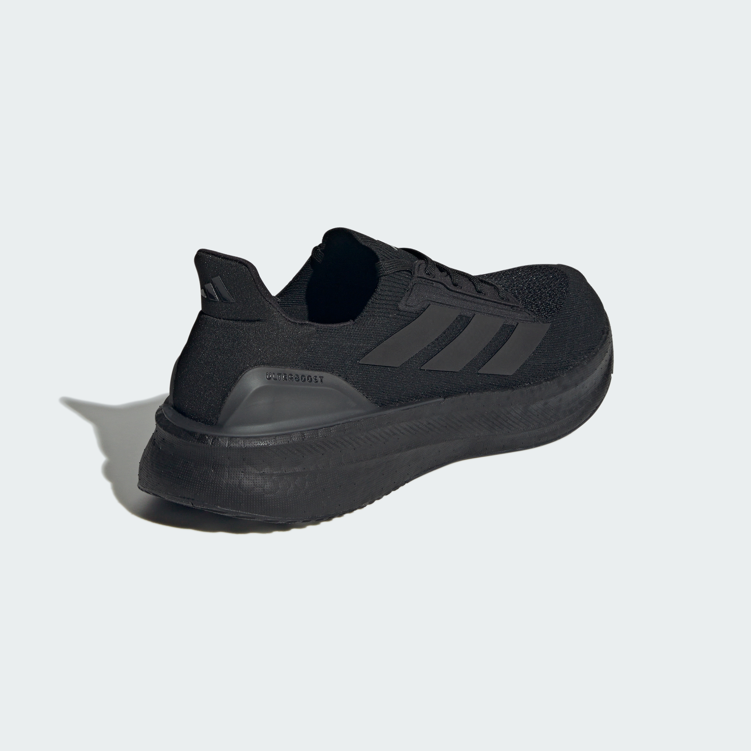 https://assets.adidas.com/images//21e493aa31eb48ebadbbf127e1d441bb_9366/JH7244_05_standard.jpg