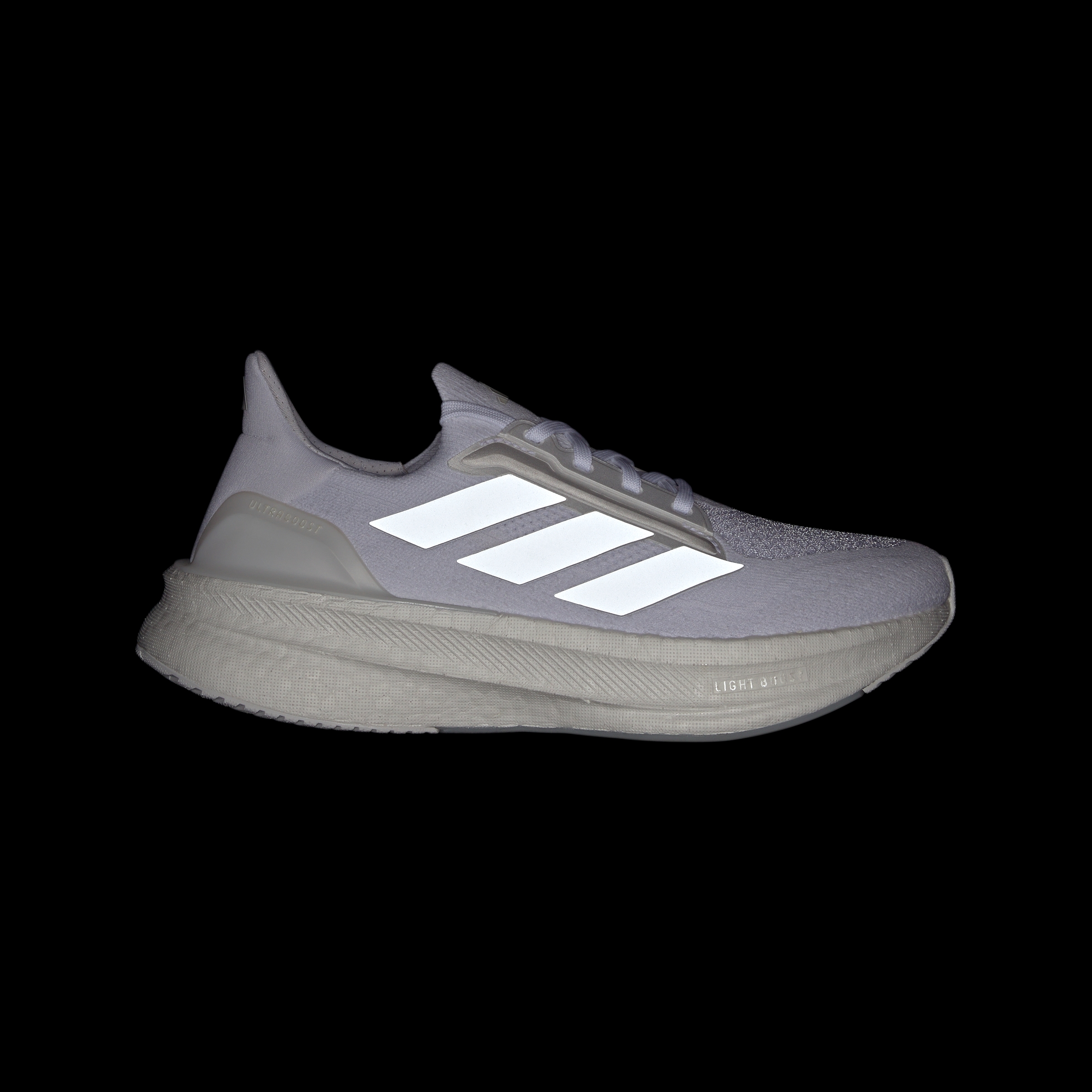 https://assets.adidas.com/images//e3ec6f215918468999bb58171583ea9b_9366/JH7245_012_hover_standard.jpg