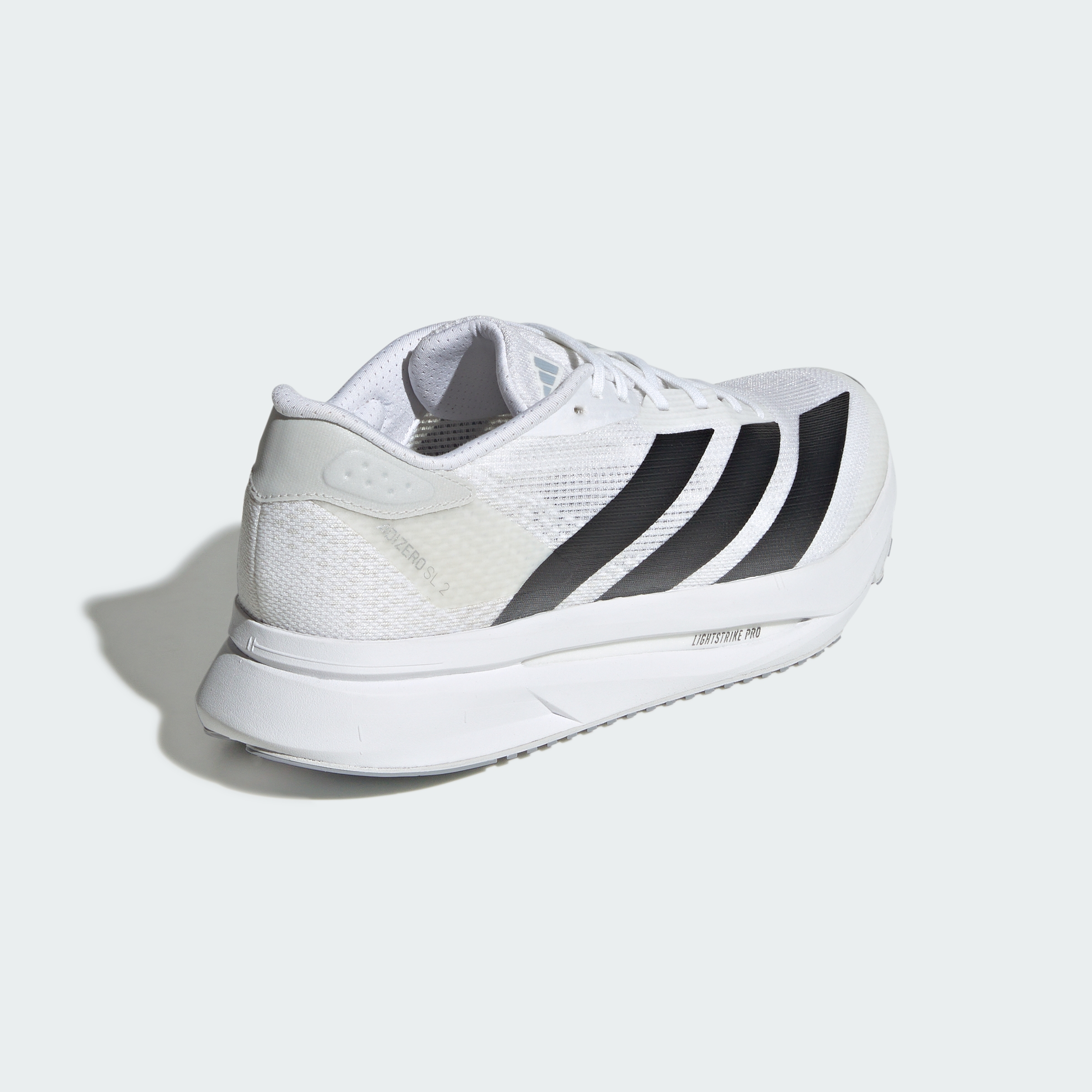 https://assets.adidas.com/images//629eb588e2e3479cba18b09a37447e0c_9366/JI2993_05_standard.jpg