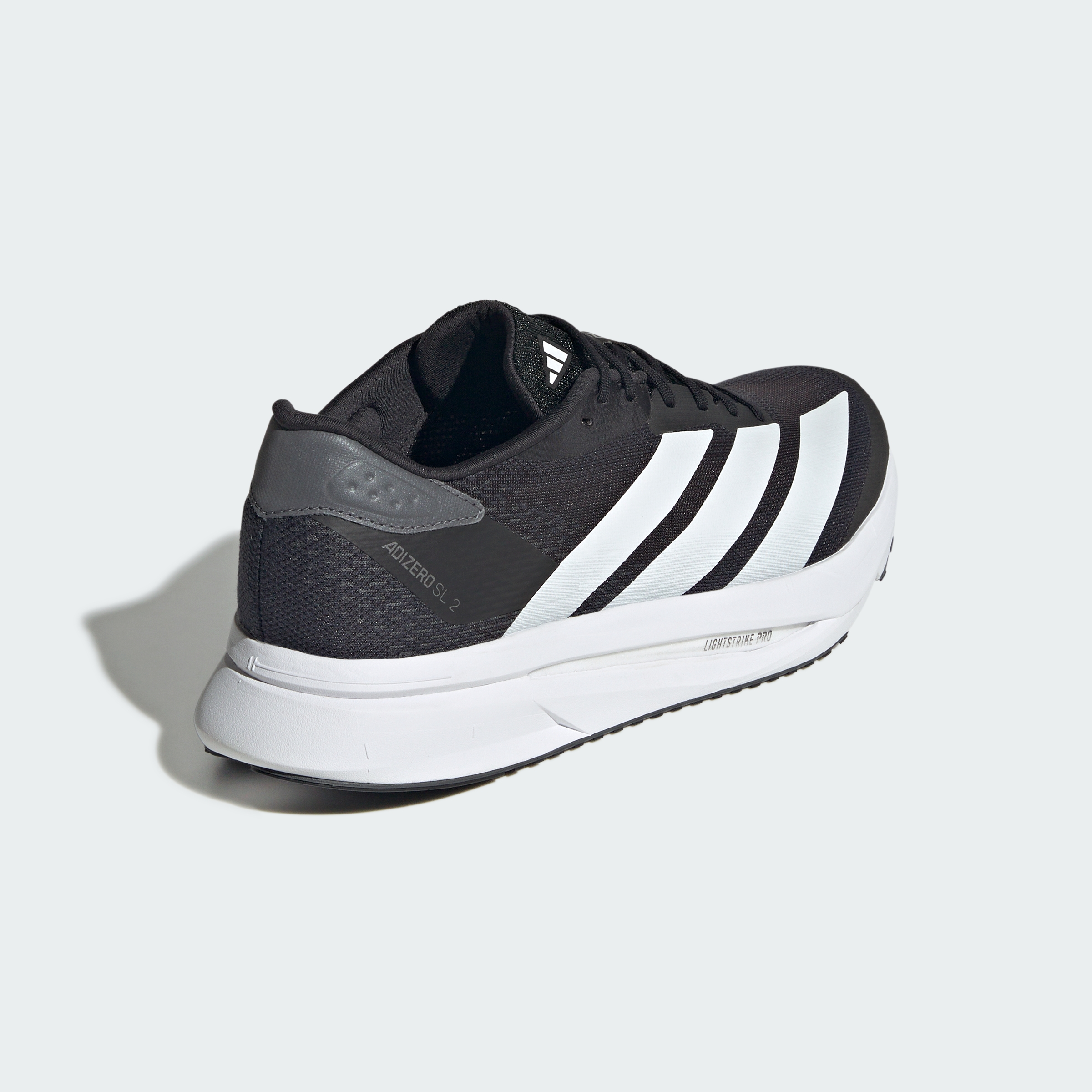https://assets.adidas.com/images//c5429f8bcdcf4ad1ace56d2202c98bf8_9366/JI2994_05_standard.jpg