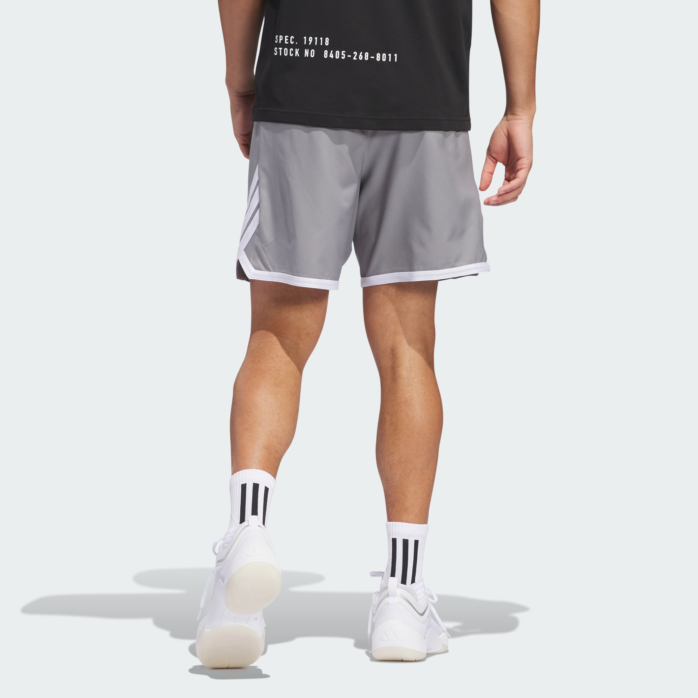 https://assets.adidas.com/images//ea4e5972658a4bbdac57f585a8ee2567_9366/JN0326_23_hover_model.jpg
