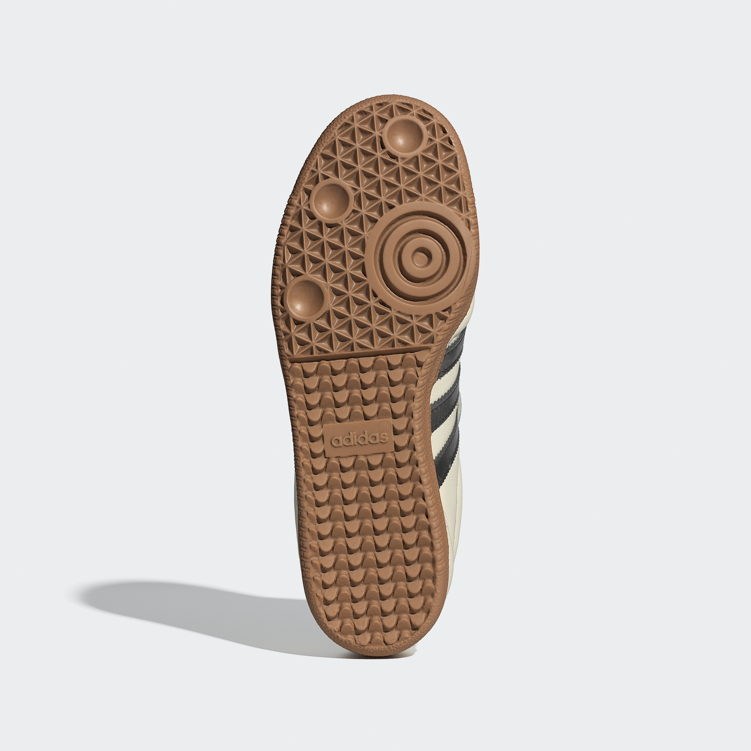 https://assets.adidas.com/images//440a76fd49d64df38e071a1636aa8439_9366/JP6143_03_standard_hover.jpg
