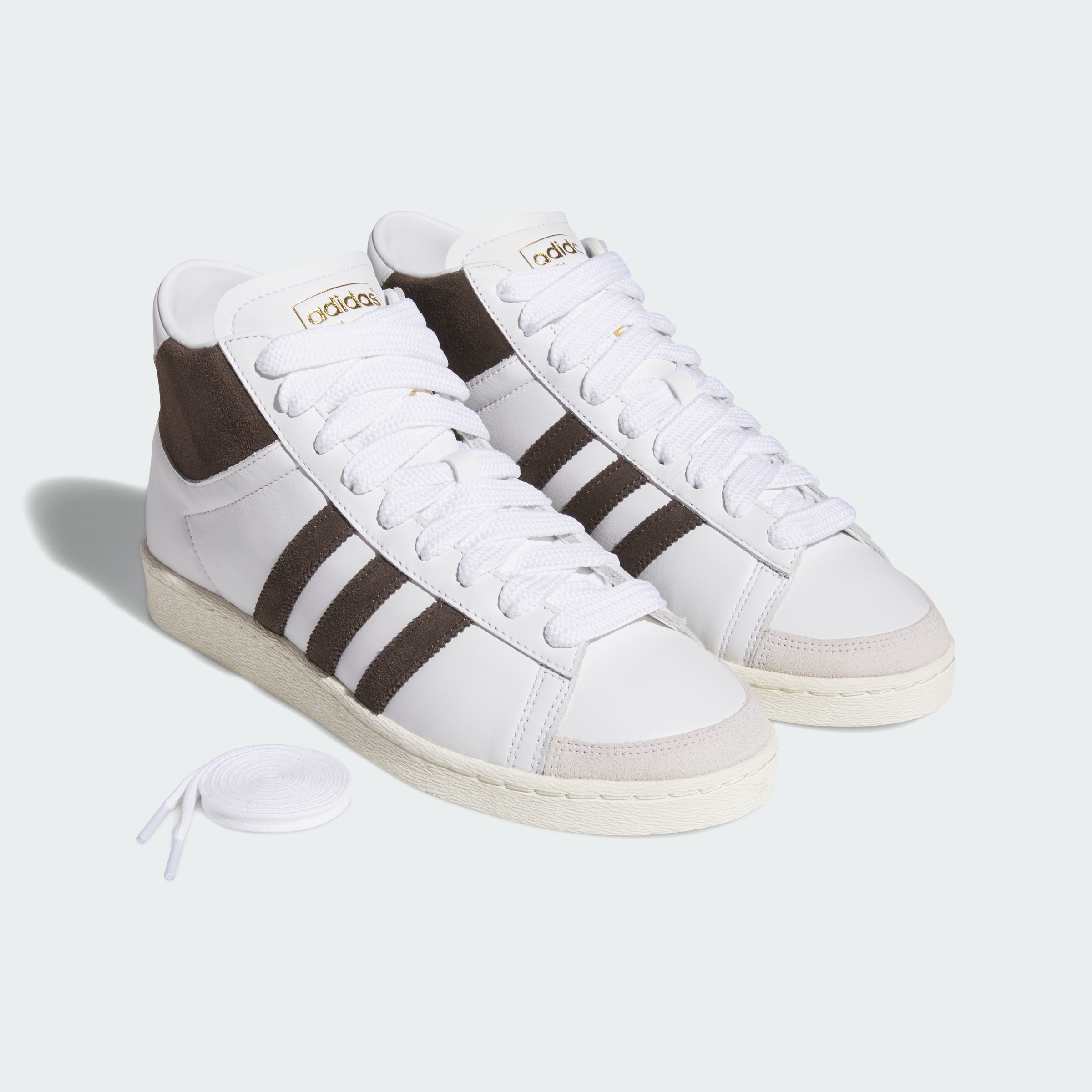 https://assets.adidas.com/images//9dbf1ad802584fbc8246b4db06c7226a_9366/JP6497_01_02_hover_standard.jpg