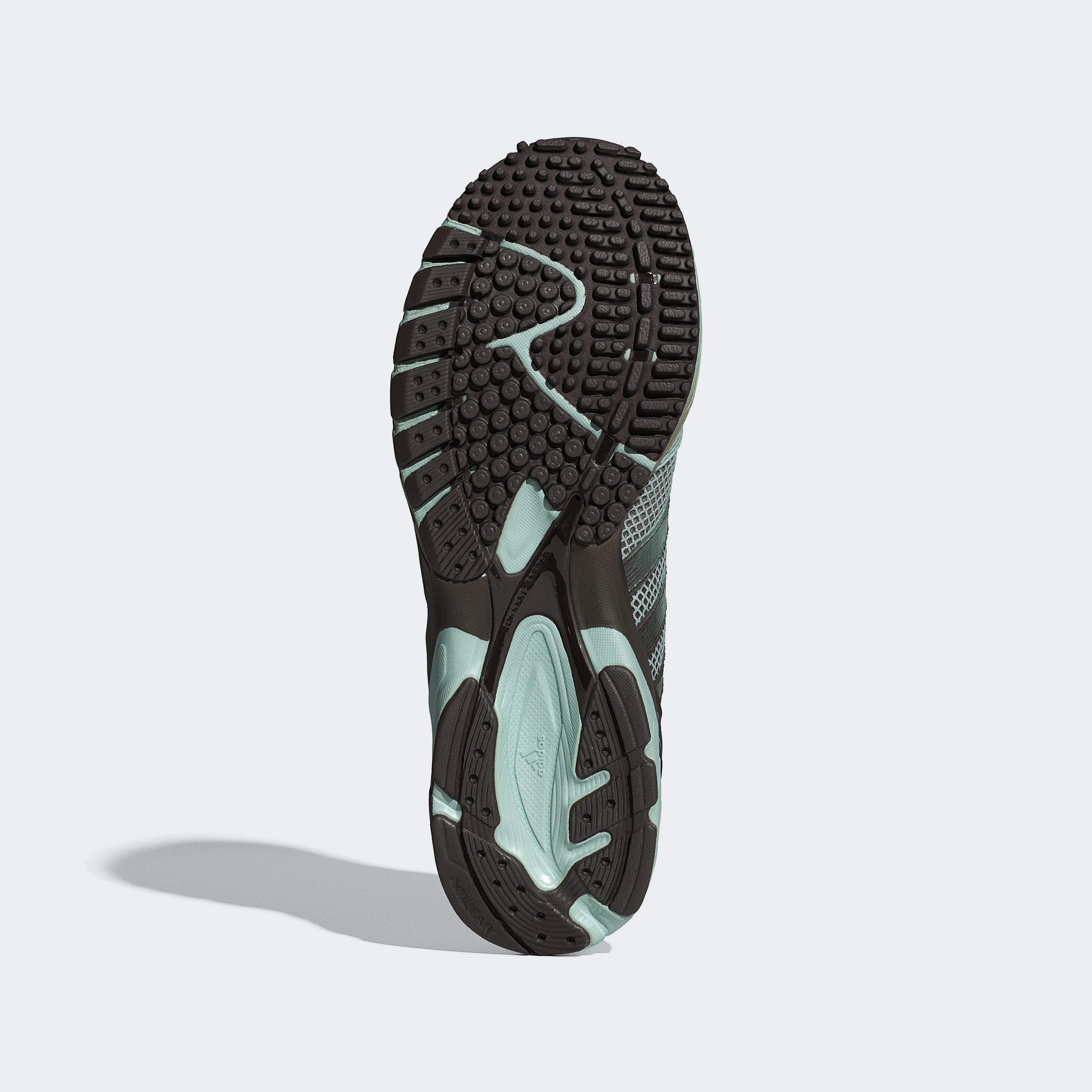 https://assets.adidas.com/images//02848a1f700b48e59a16ff3aee903d47_9366/JQ1787_03_standard.jpg