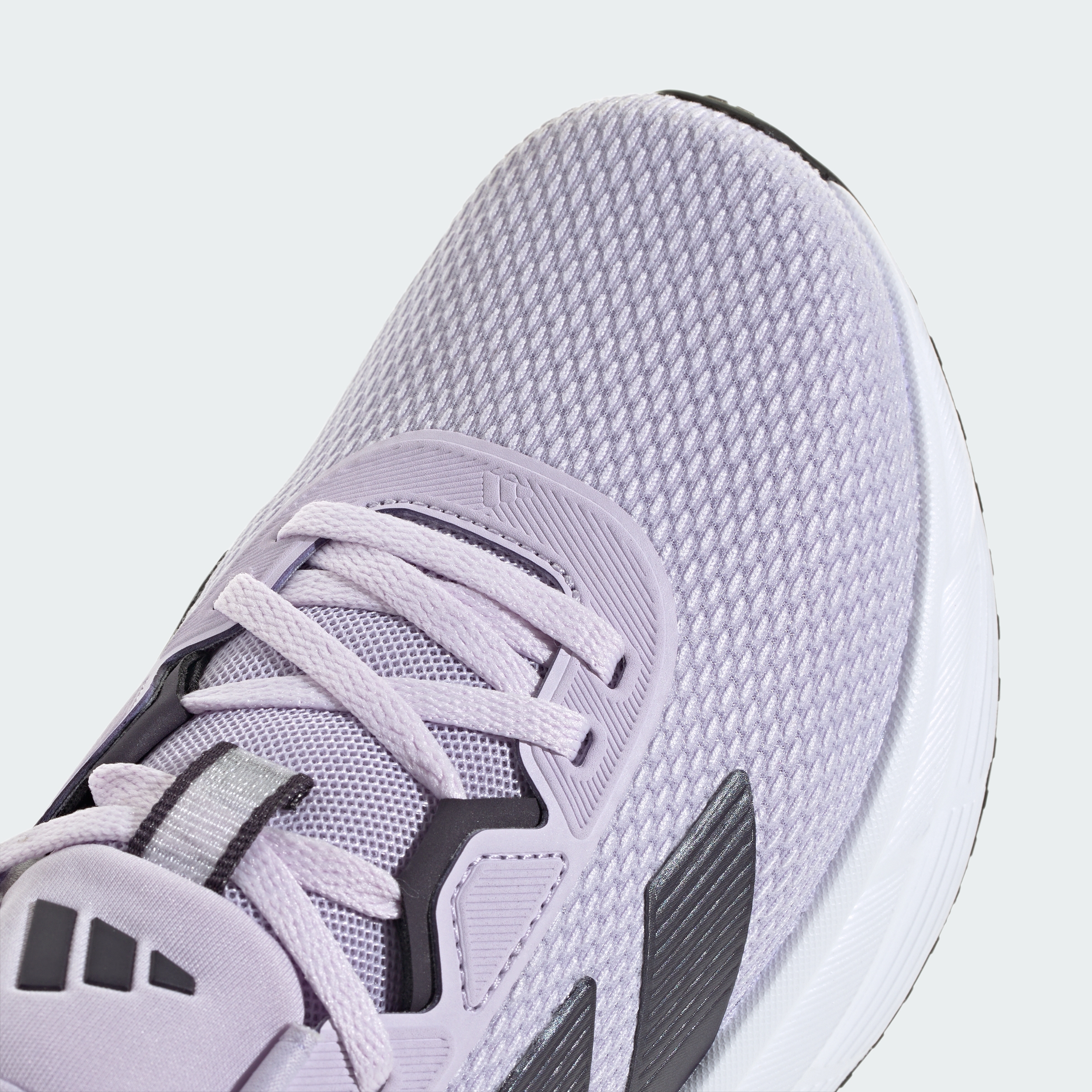 https://assets.adidas.com/images//c659d61ede5242c487472fea99ad1f86_9366/JQ3324_42_detail.jpg