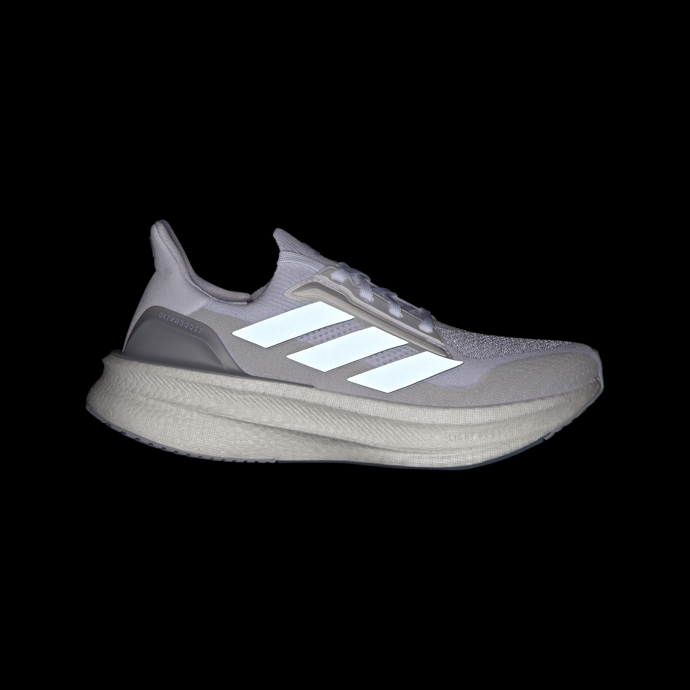 https://assets.adidas.com/images//223a78744ad947c19dbf8d374d42a7ba_9366/JQ9083_01_03_hover_standard.jpg