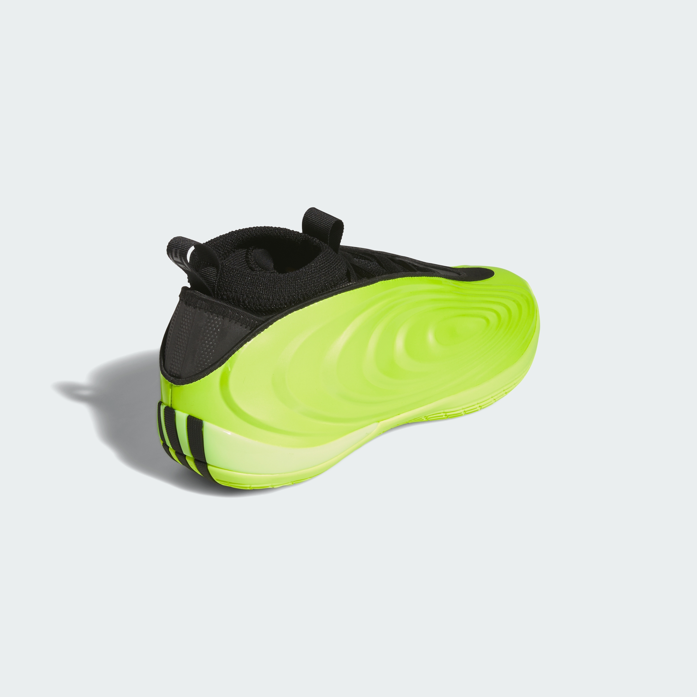 https://assets.adidas.com/images//17cbea8d55a4439c83df28e7c1f704c3_9366/JR1602_05_standard.jpg