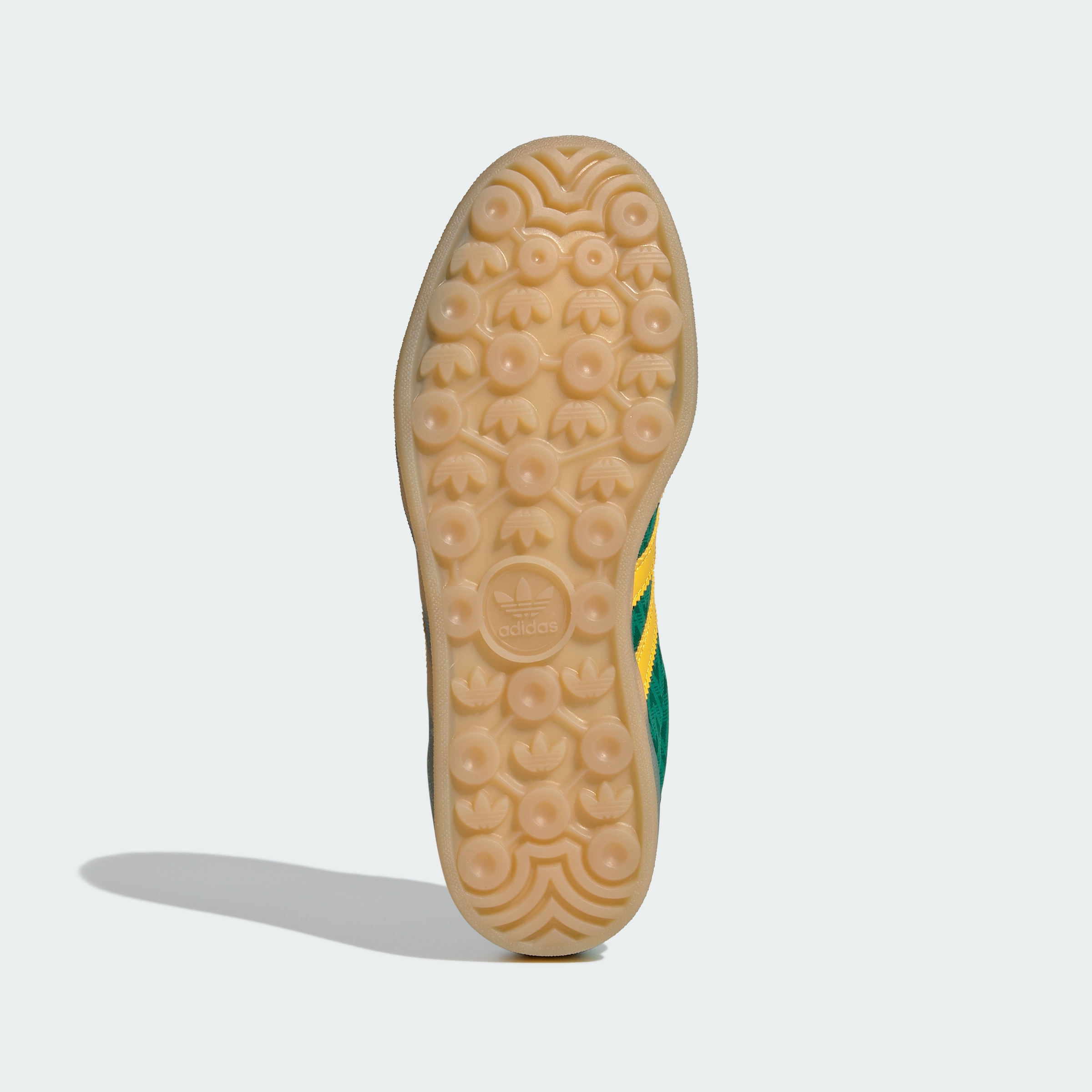 https://assets.adidas.com/images//eaadad290b114b55b897926ee4633377_9366/JR2416_03_standard.jpg