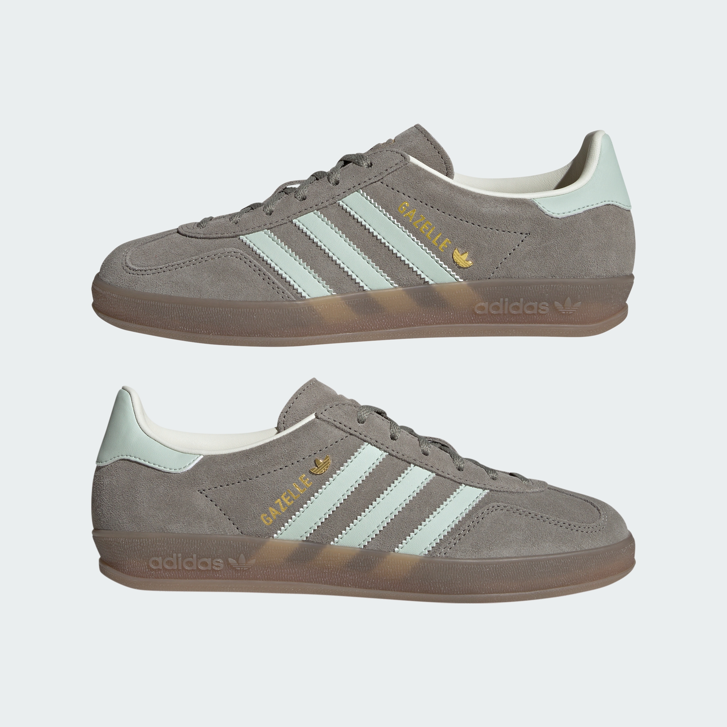 https://assets.adidas.com/images//459e041c983842f6a98acfccebe397bc_9366/JR2430_09_standard.jpg