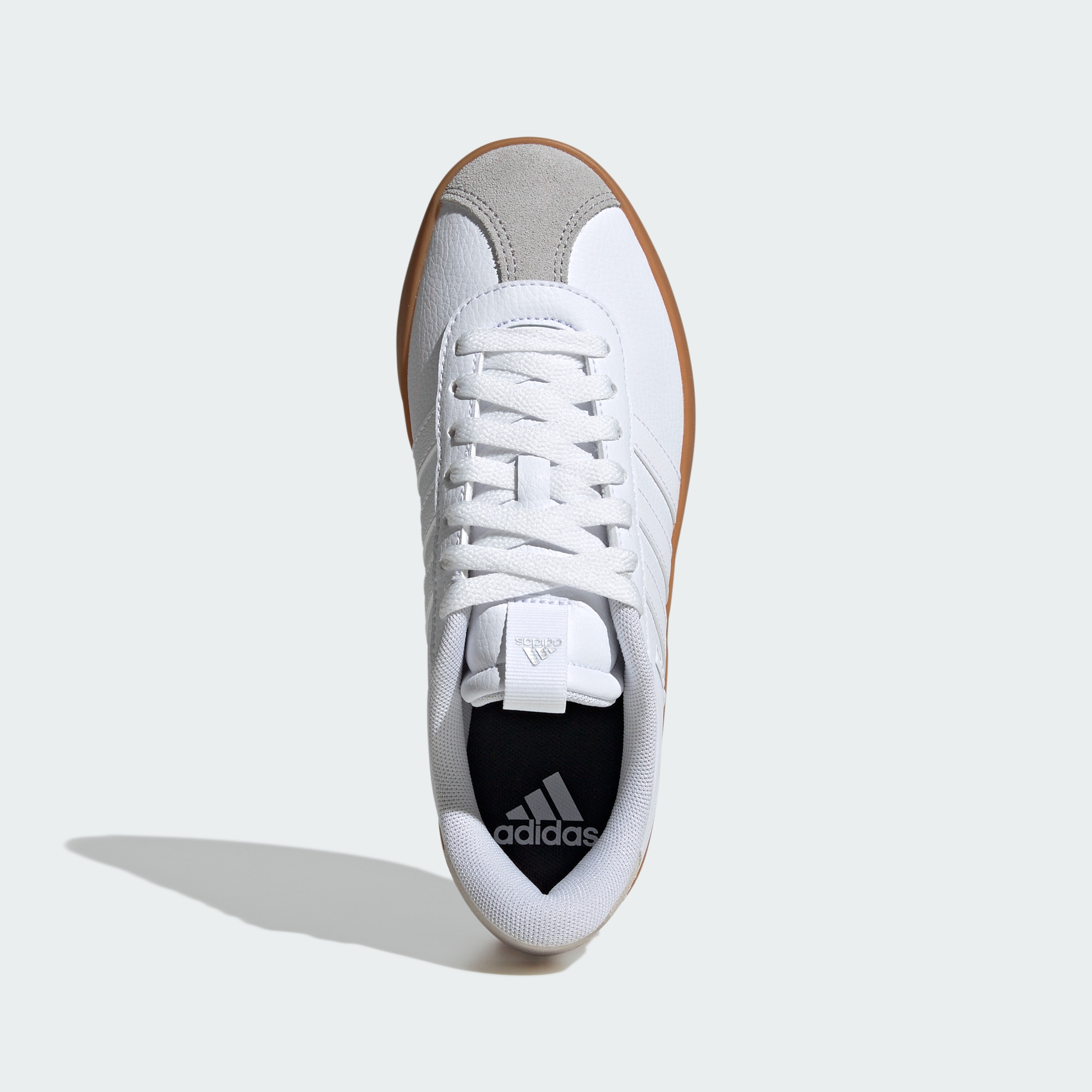 https://assets.adidas.com/images//a131bd68aa184be9812acff40b255a88_9366/JR8660_02_standard.jpg