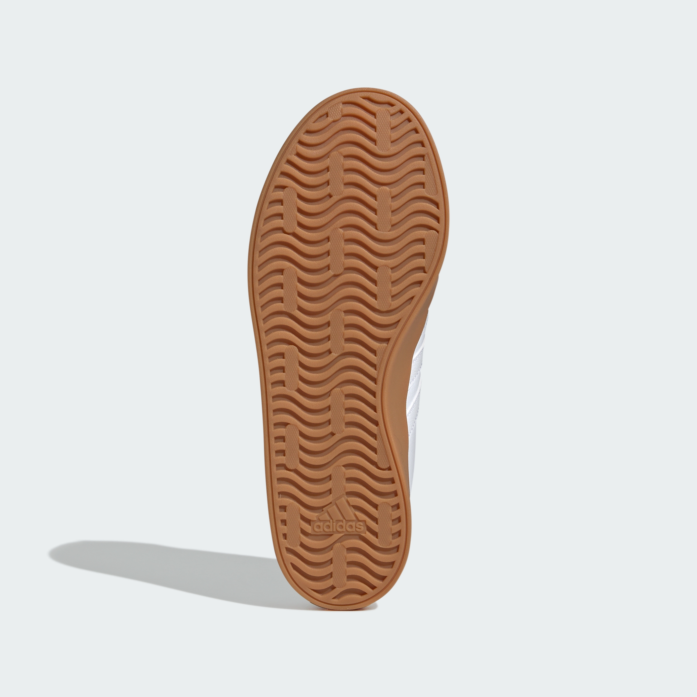 https://assets.adidas.com/images//4406088660e54159870b65eaf8c8e2dc_9366/JR8660_03_standard.jpg