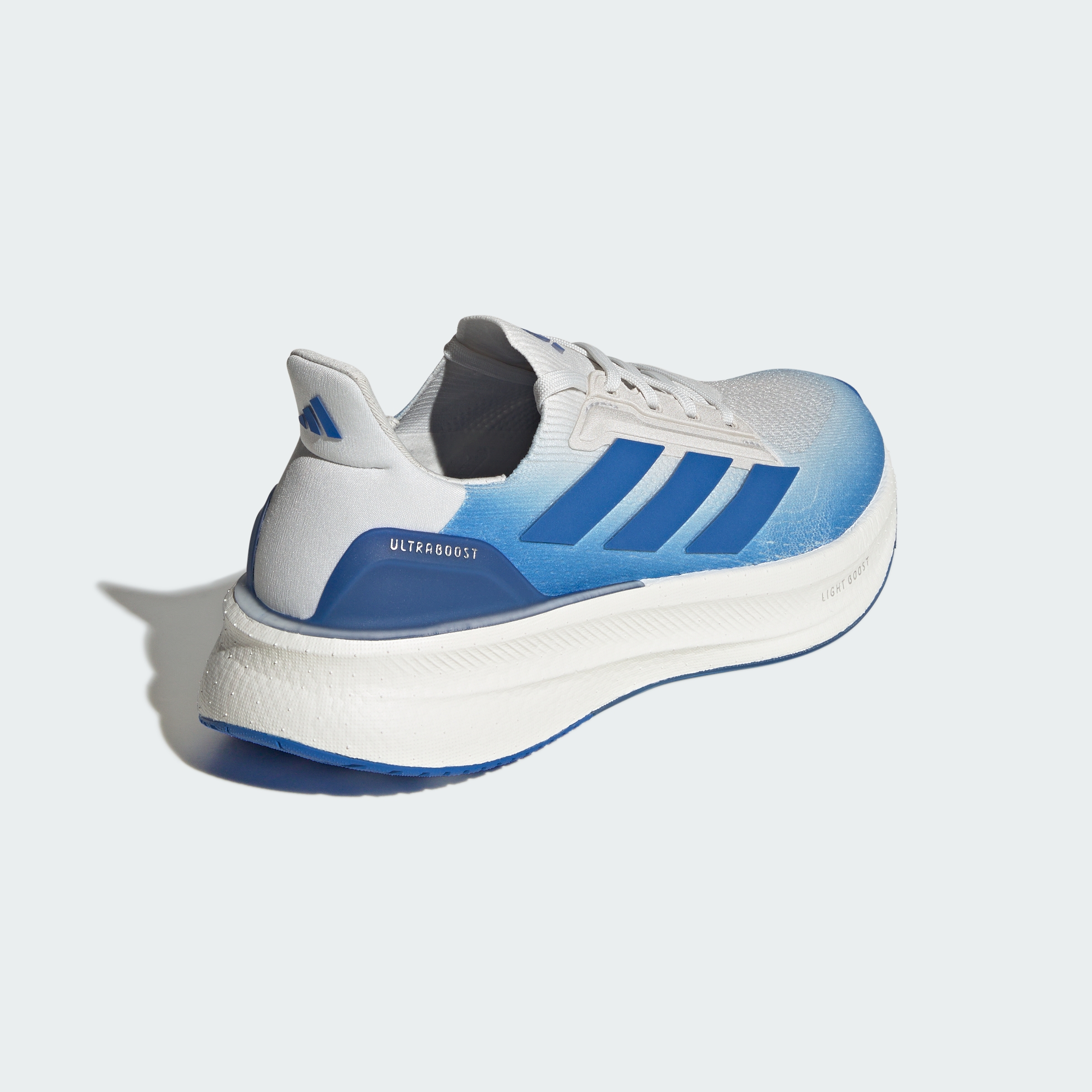https://assets.adidas.com/images//cc8c00833b724165a9417fd07bb30f5d_9366/JS2492_05_standard.jpg