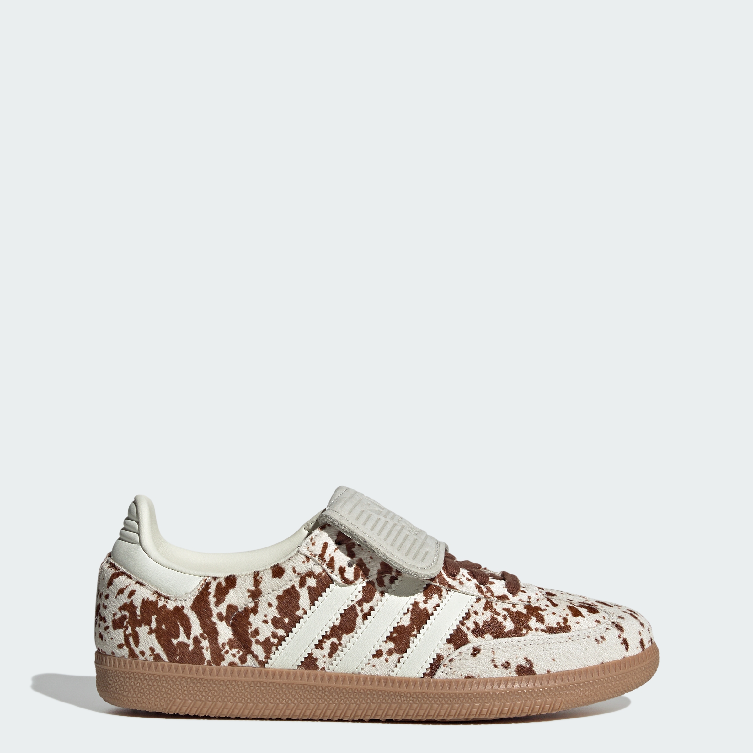 https://assets.adidas.com/images/ad3d6d029e414c1ba24603629de60f5e_9366/JS3931_00_plp_standard.jpgJS3931_00_plp_standard.jpg