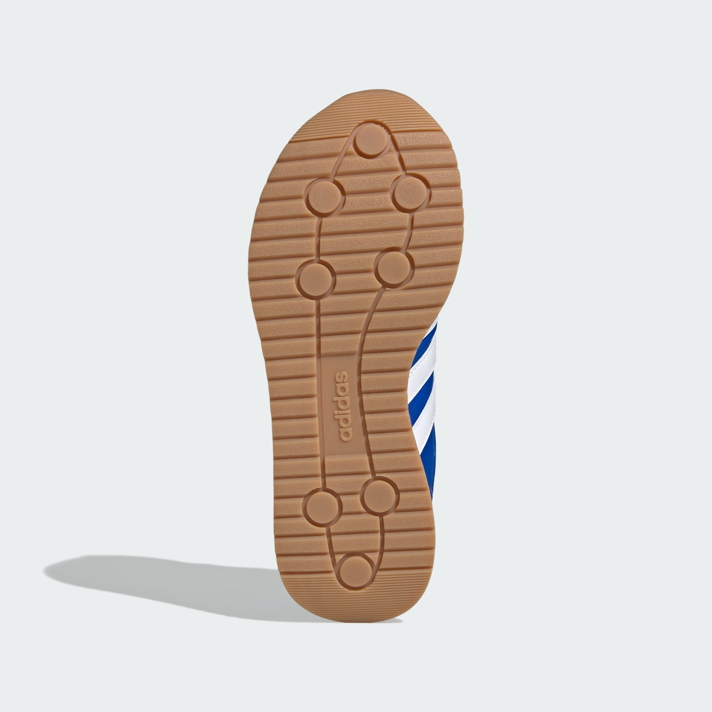 https://assets.adidas.com/images//76a3fbba9592464bb938538d108df934_9366/JS5032_03_standard.jpg