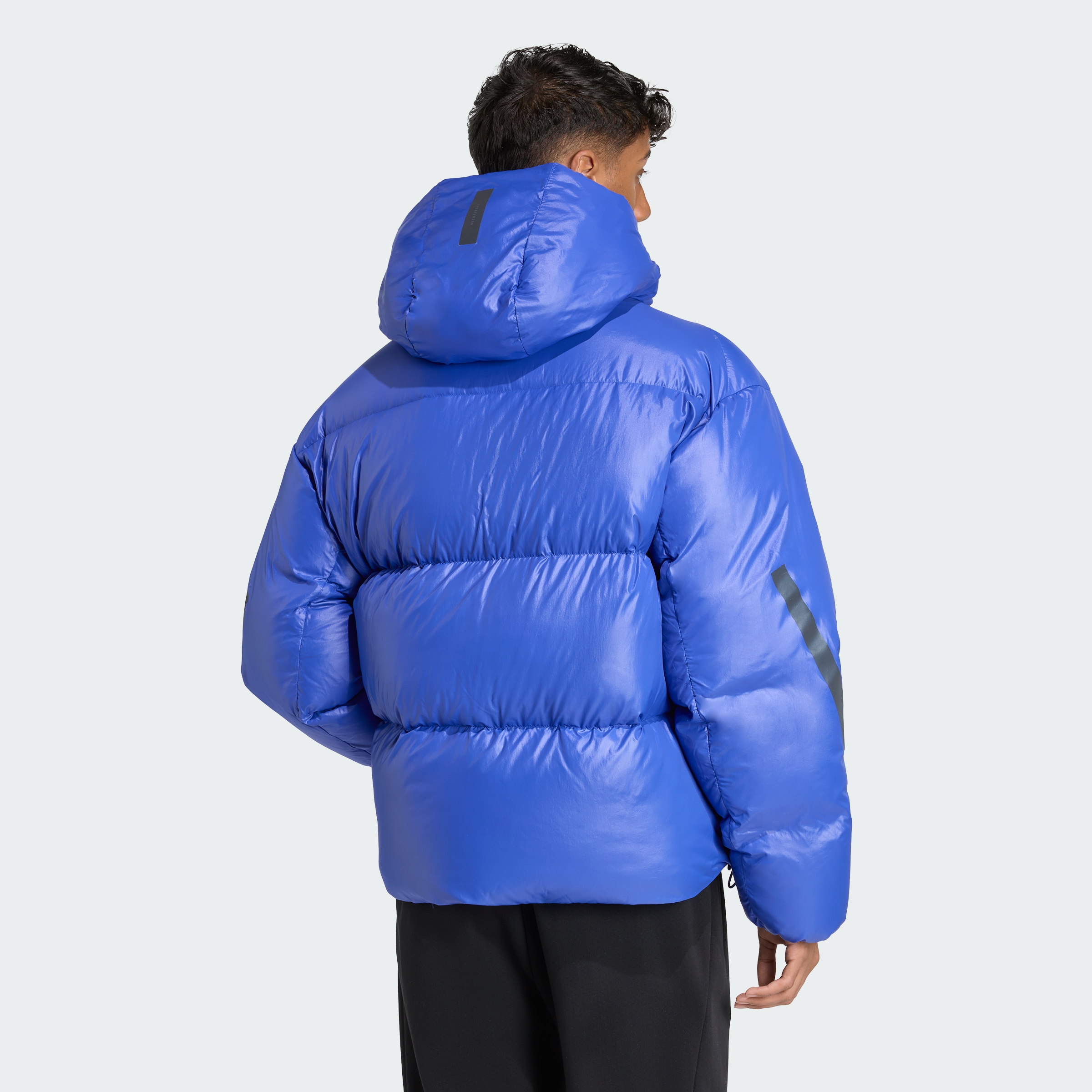 https://assets.adidas.com/images//380881258c52428f9da663c42abea556_9366/JW1515_23_hover_model.jpg