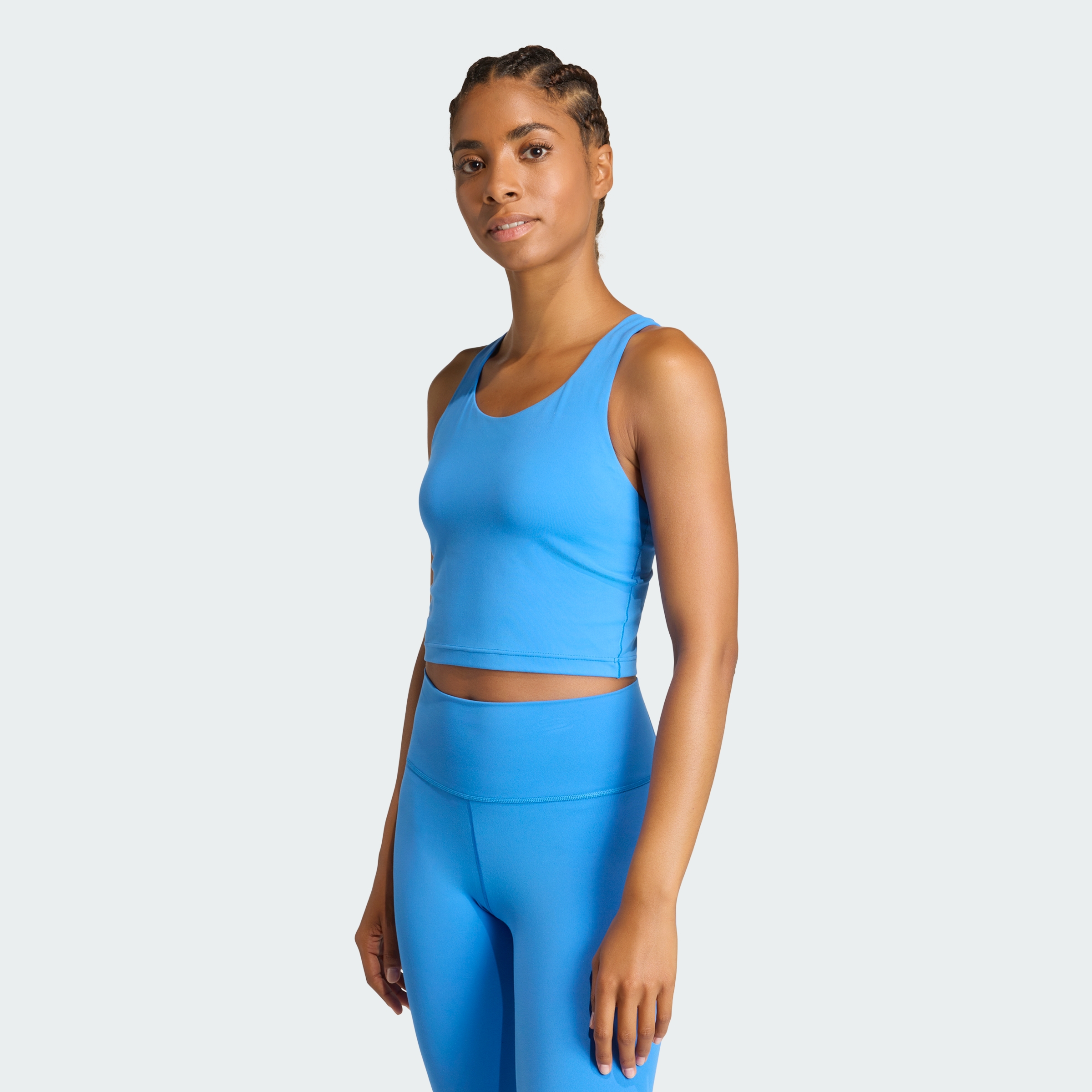 https://assets.adidas.com/images/fc3410bf001141279a490bb71501a4c9_9366/KA4818_000_plp_model.jpgKA4818_000_plp_model.jpg