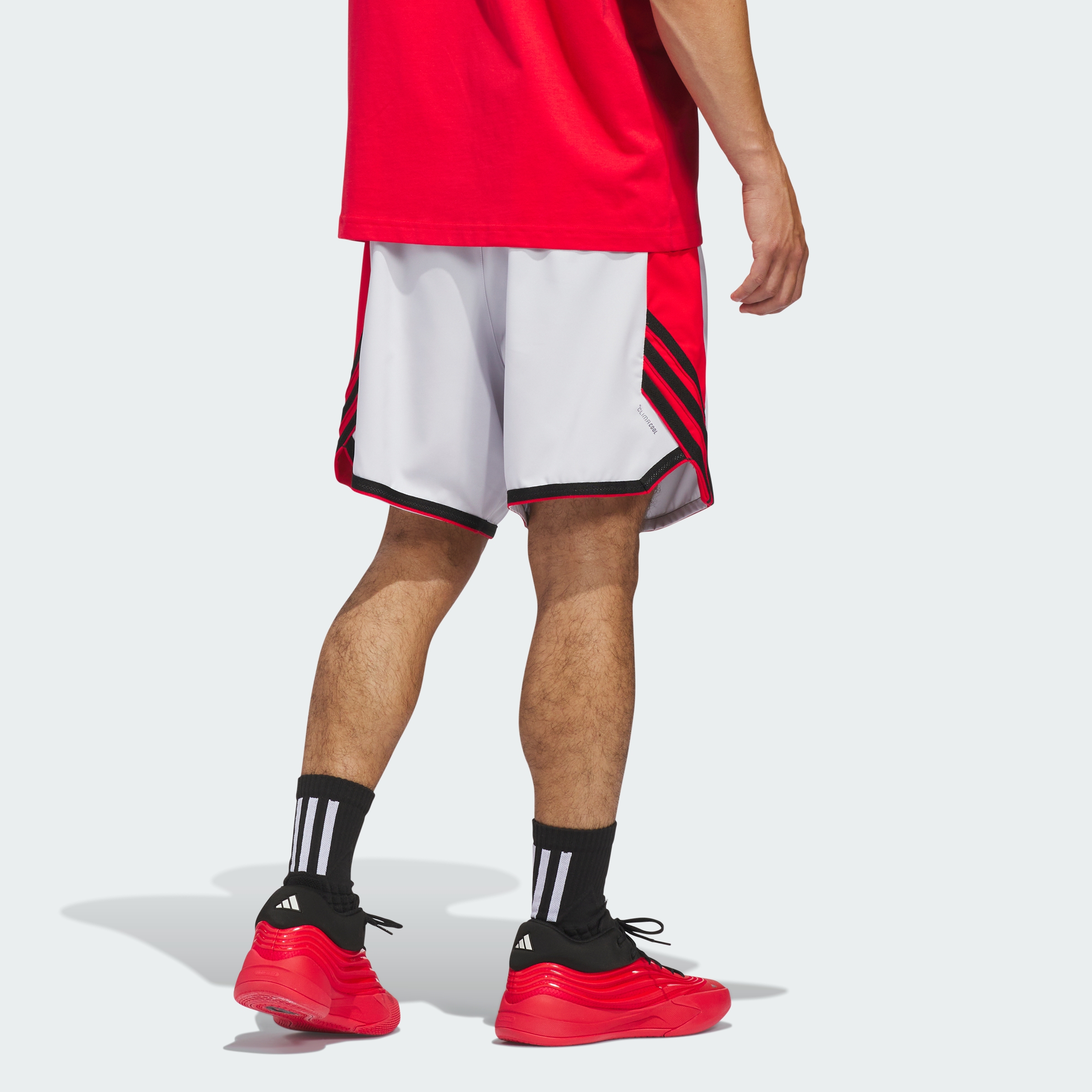 https://assets.adidas.com/images//57720abd28f84f52b4eff149a9c272ff_9366/KB5410_23_hover_model.jpg