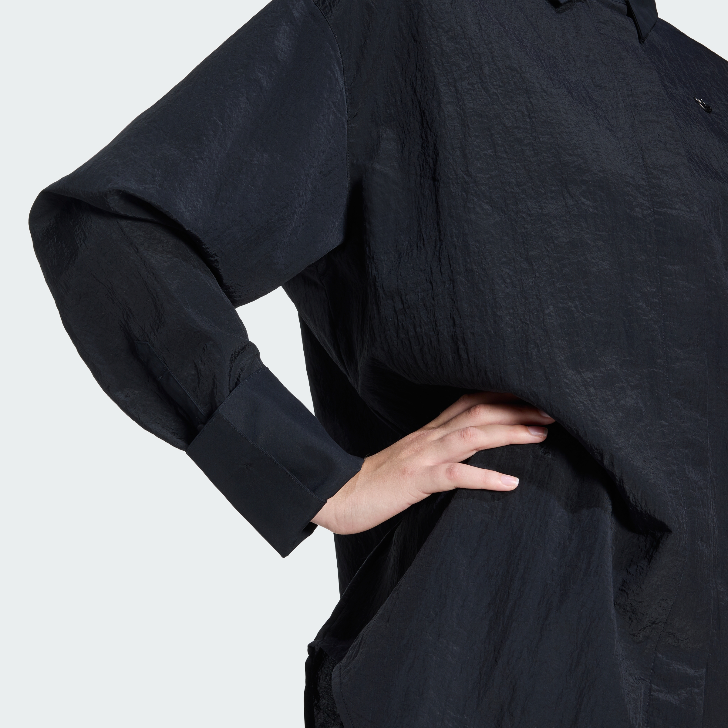 https://assets.adidas.com/images//aaed892aa6cf4cb09af6fb4f56406447_9366/KD2432_42_detail.jpg