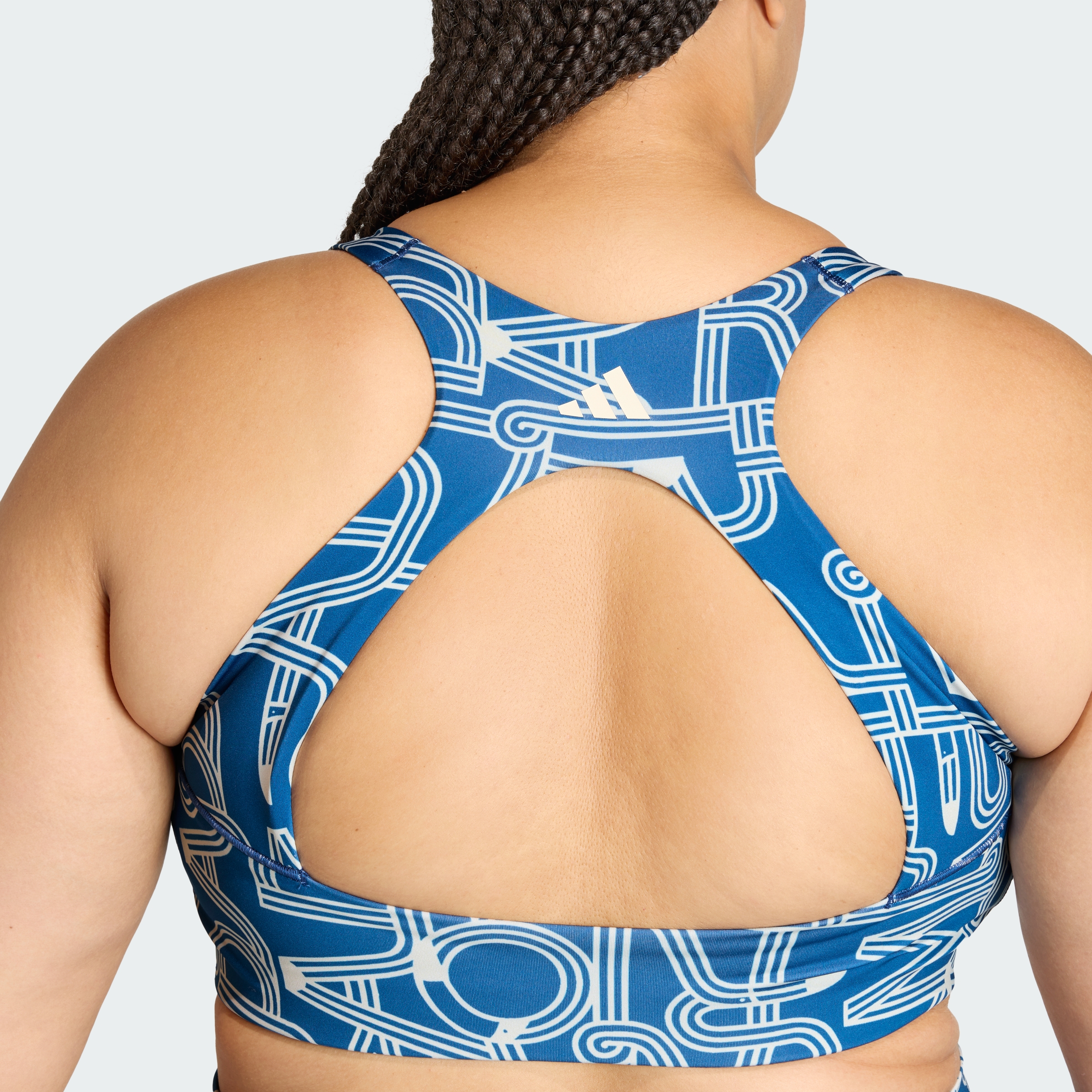 https://assets.adidas.com/images//e691f7022fa247be966f2d14038db2e3_9366/KD4657_41_detail.jpg