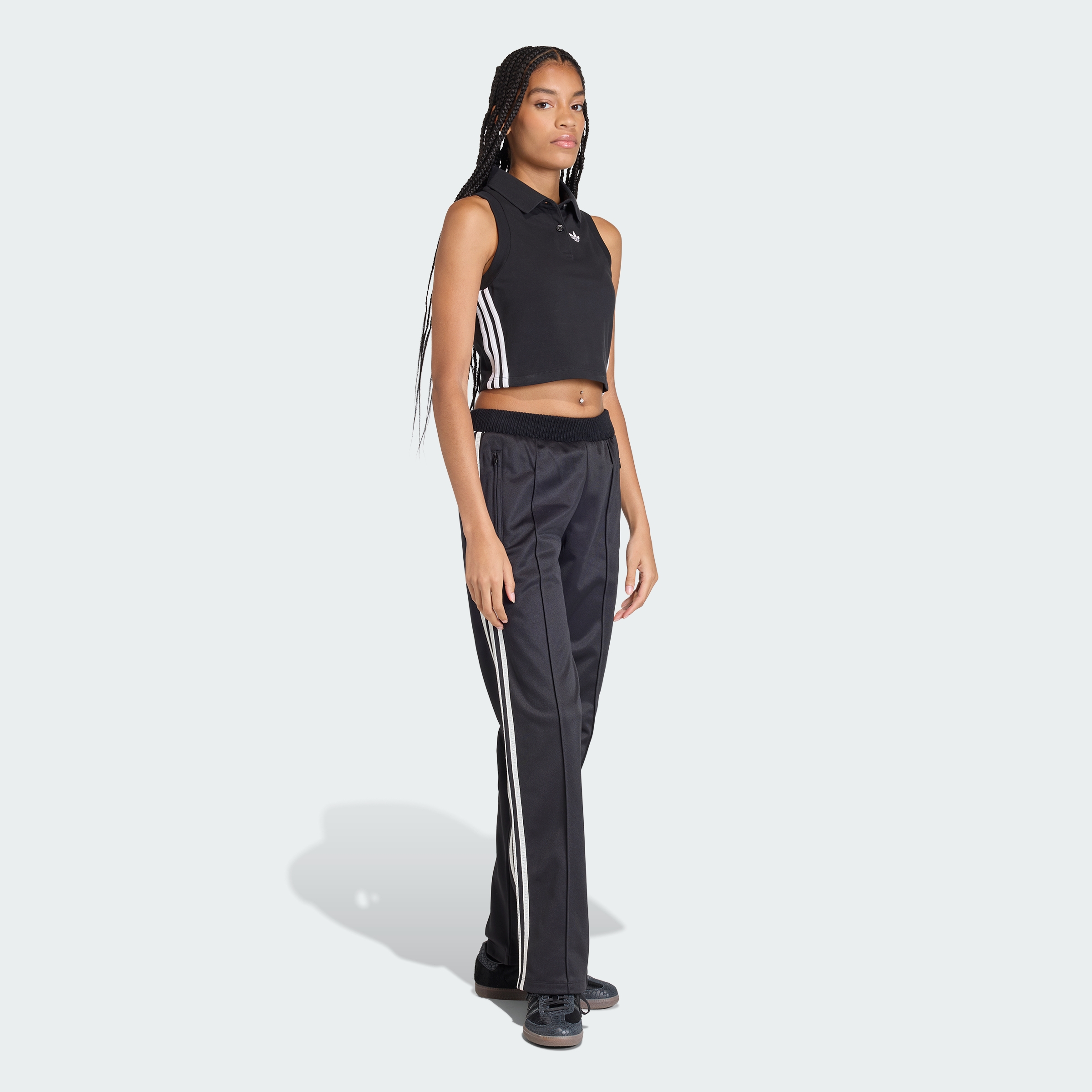 https://assets.adidas.com/images//ad2719df53694a8f90799e1028239e7c_9366/KD5443_25_model.jpg
