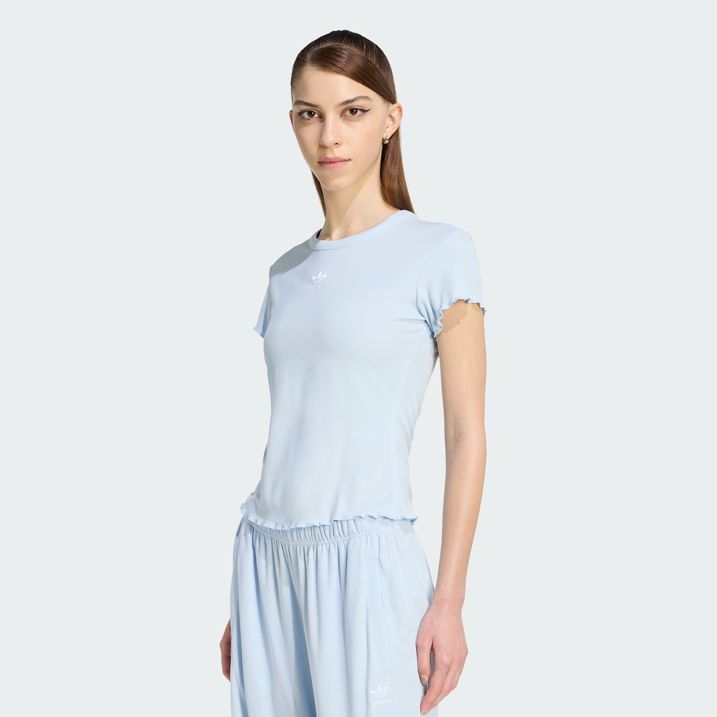 https://assets.adidas.com/images/86ca9735e5924e31a2a9a439857c2615_9366/KE1108_000_plp_model.jpgKE1108_000_plp_model.jpg