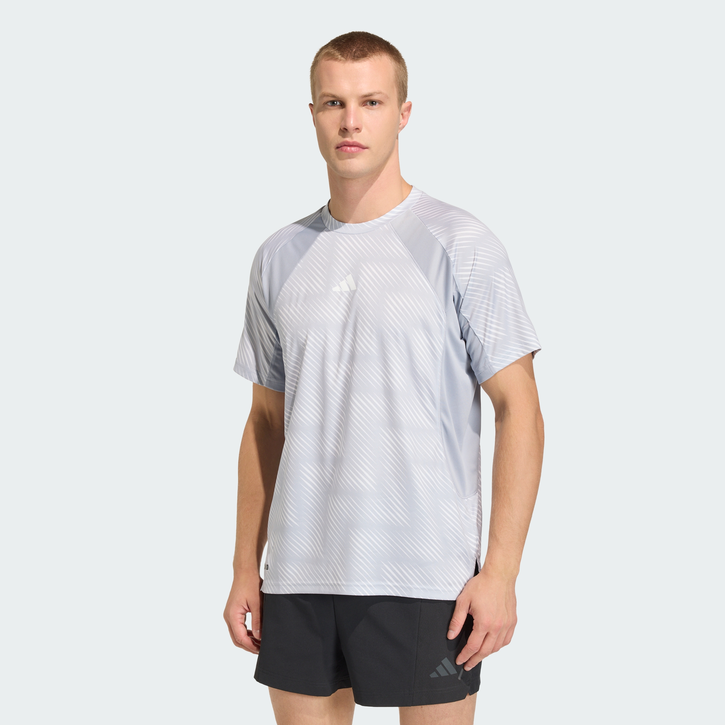 https://assets.adidas.com/images/776a93cd704e4306b553f1919da00104_9366/KE2254_000_plp_model.jpgKE2254_000_plp_model.jpg