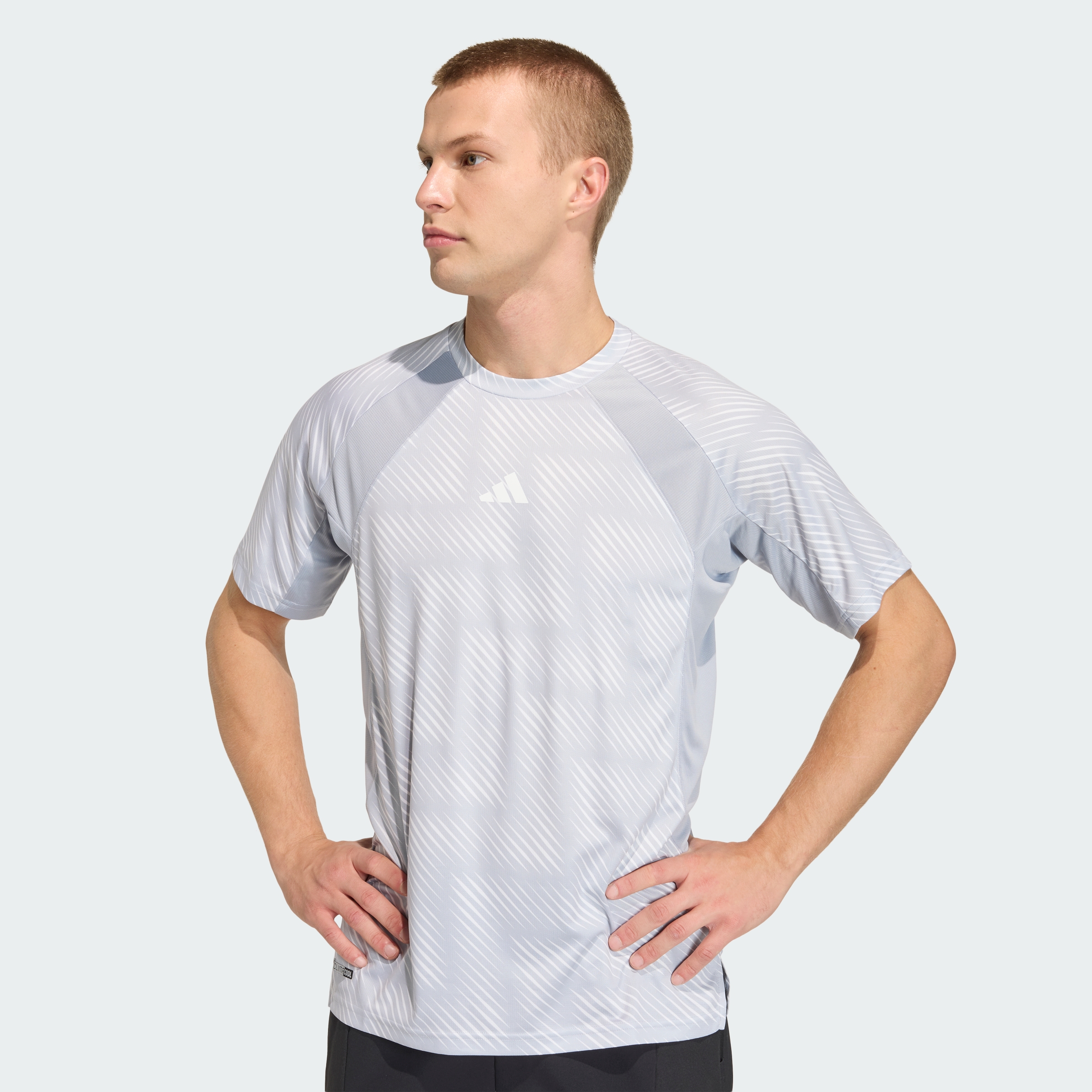 https://assets.adidas.com/images//c4e2f1ce85c544e381d5163f7c7bf49c_9366/KE2254_41_detail.jpg