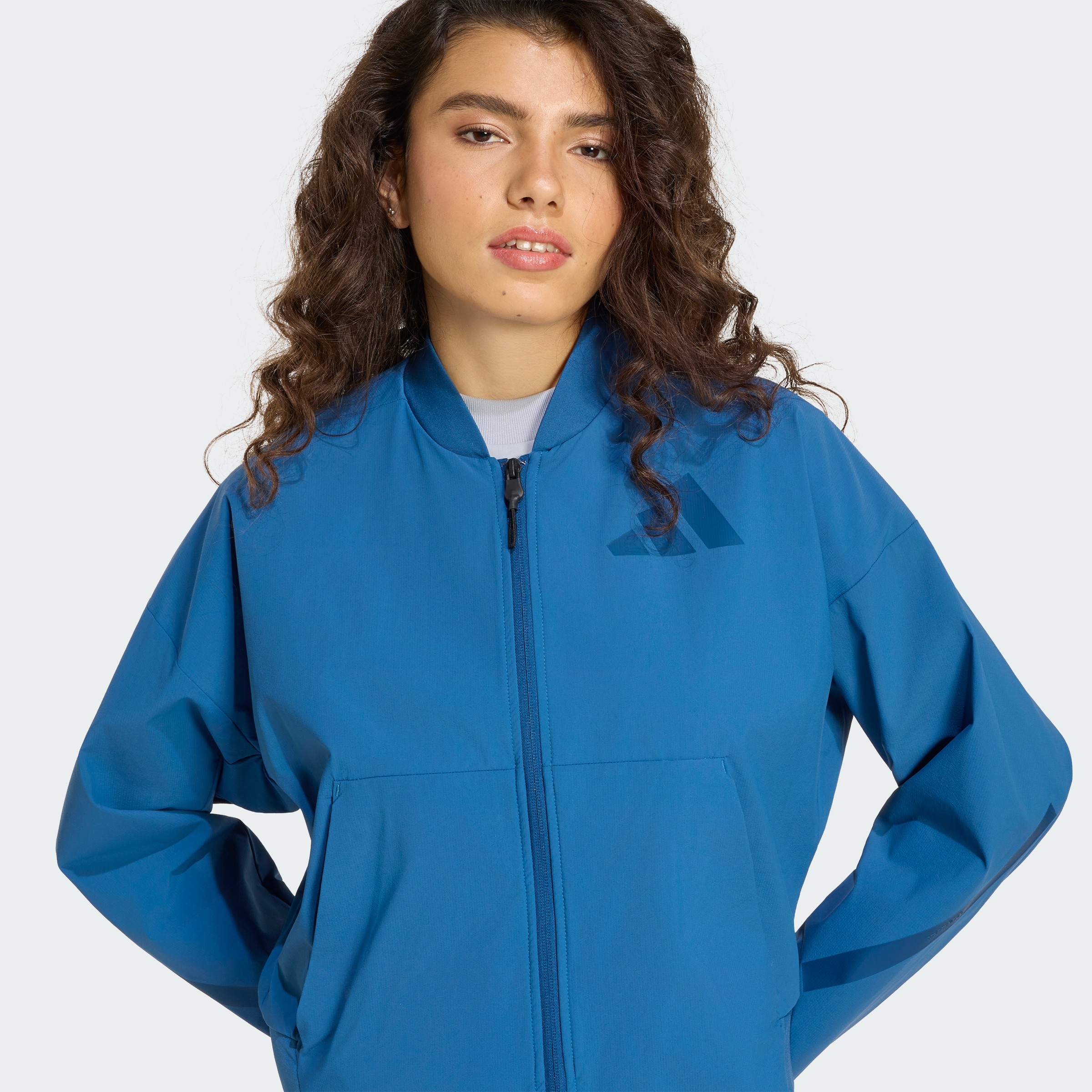 https://assets.adidas.com/images//1f9ed5b9ee364a508888784f3357adf2_9366/KF1822_41_detail.jpg