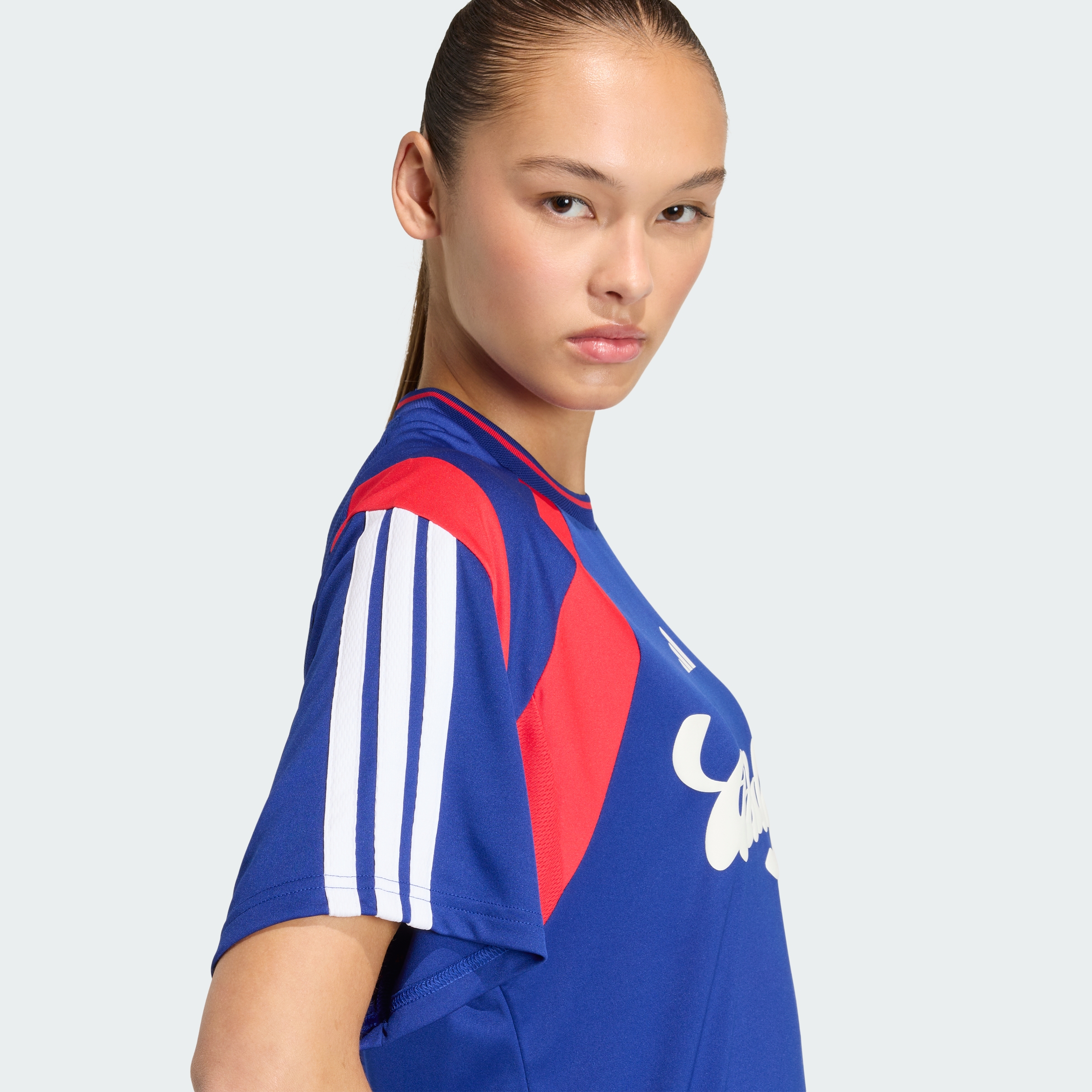 https://assets.adidas.com/images//9bb562ecab4449ada73028fb08e64dbf_9366/KF2150_41_detail.jpg
